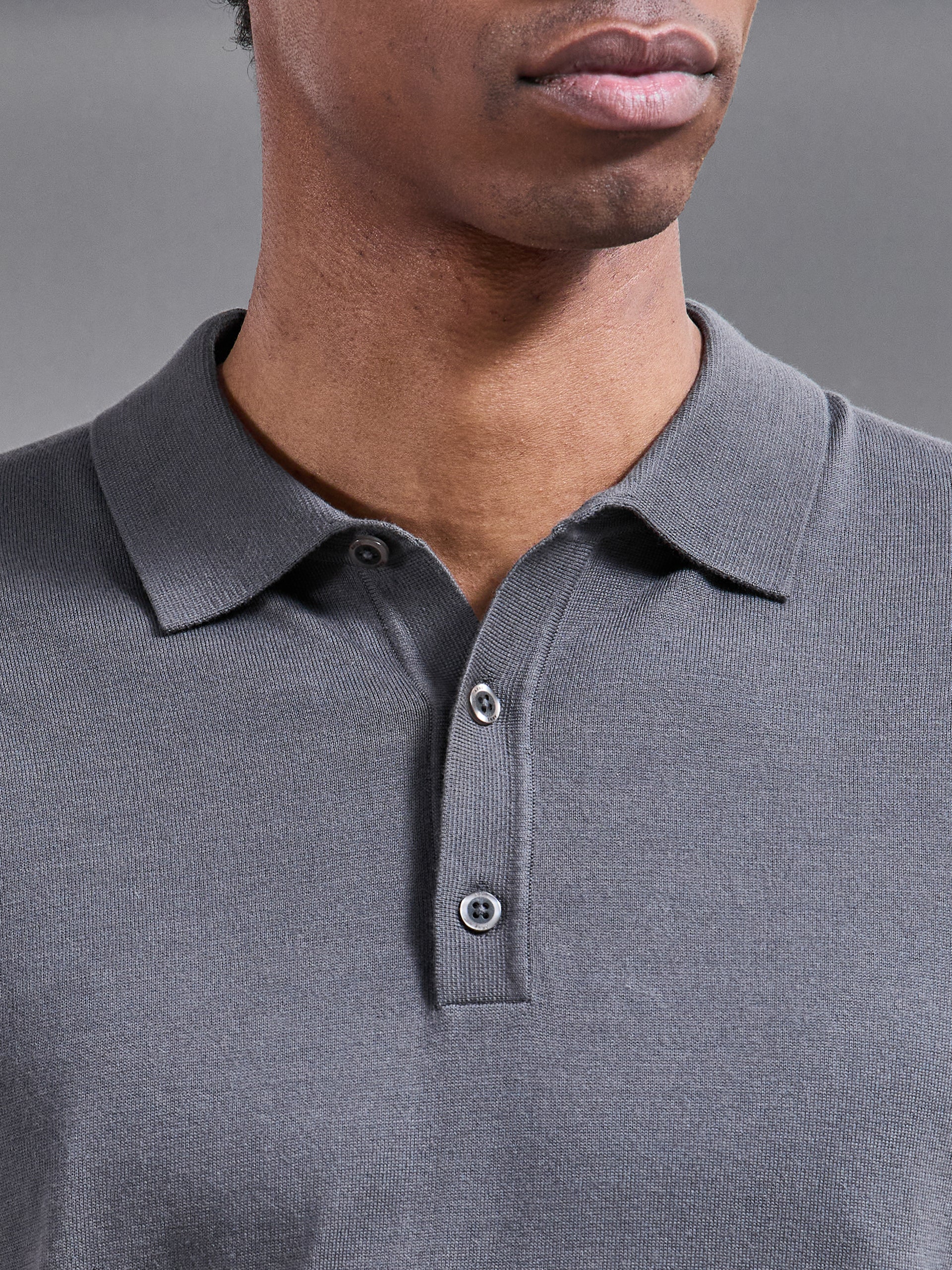 Cotton and Silk Polo Shirt in Grey - Image 4