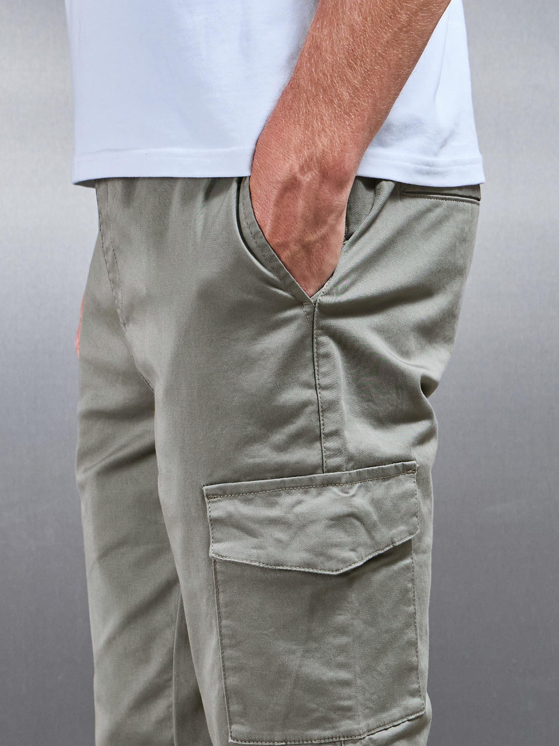 Cotton Cargo Pant in Olive - Image 3