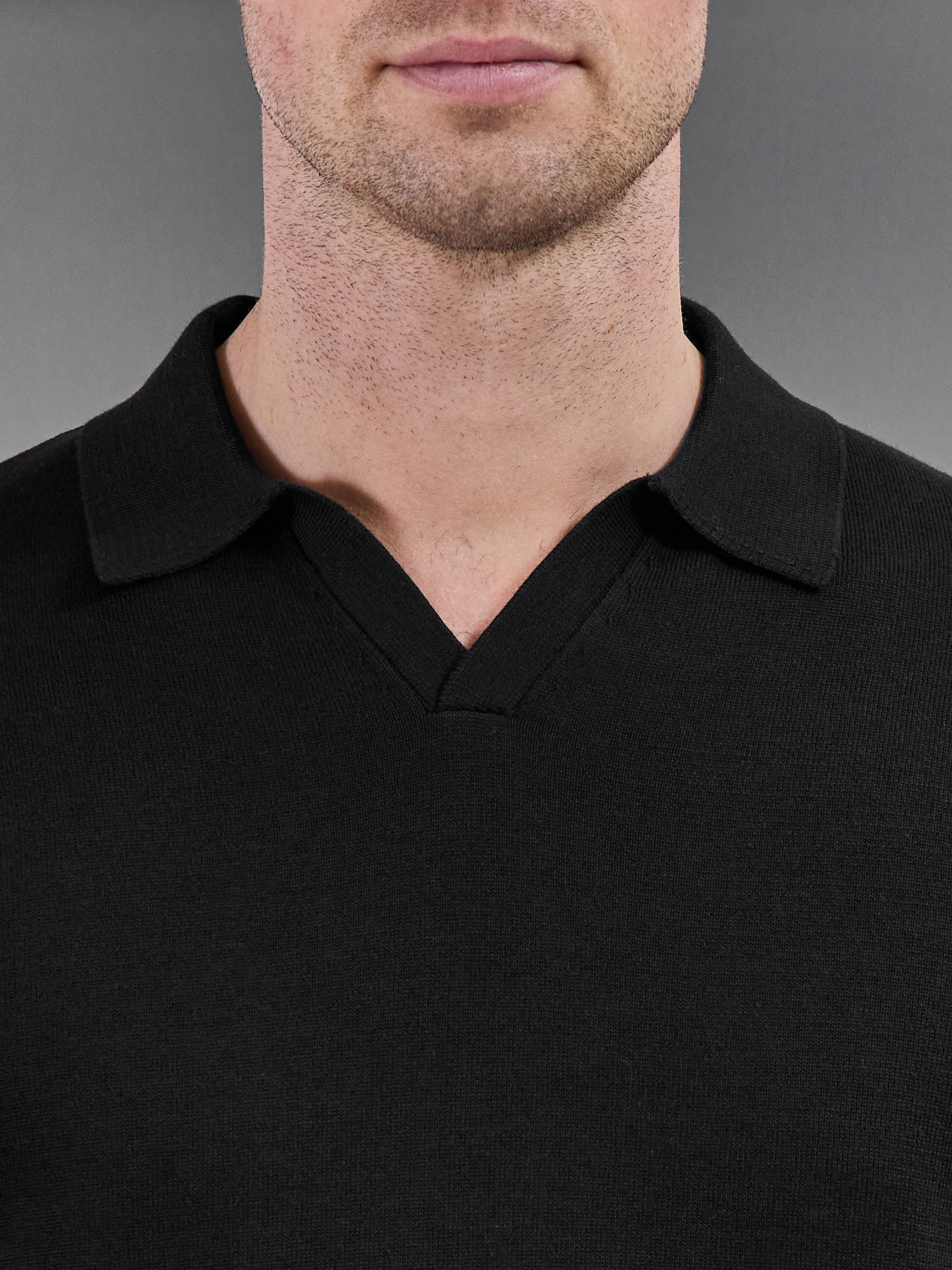 Cotton Knitted Revere Collar Polo Shirt in Black - Image 4