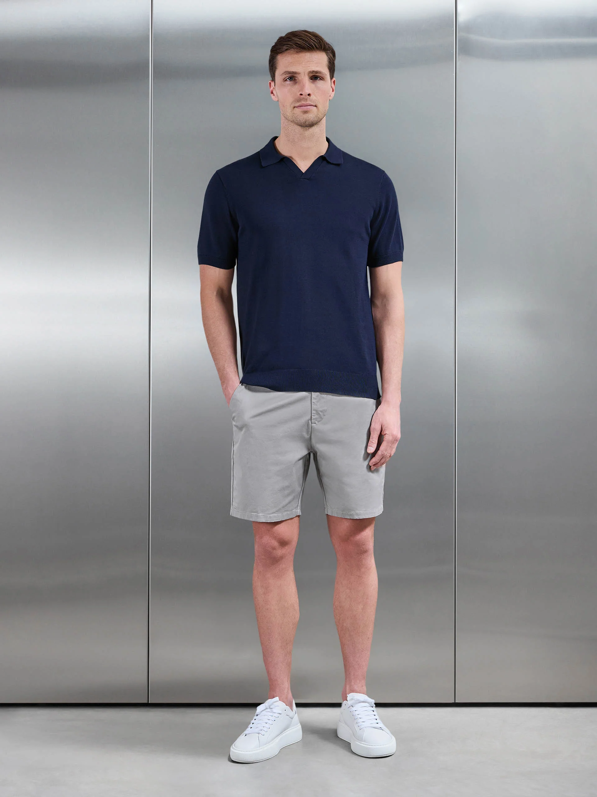 Cotton Knitted Revere Collar Polo Shirt in Navy - Image 2