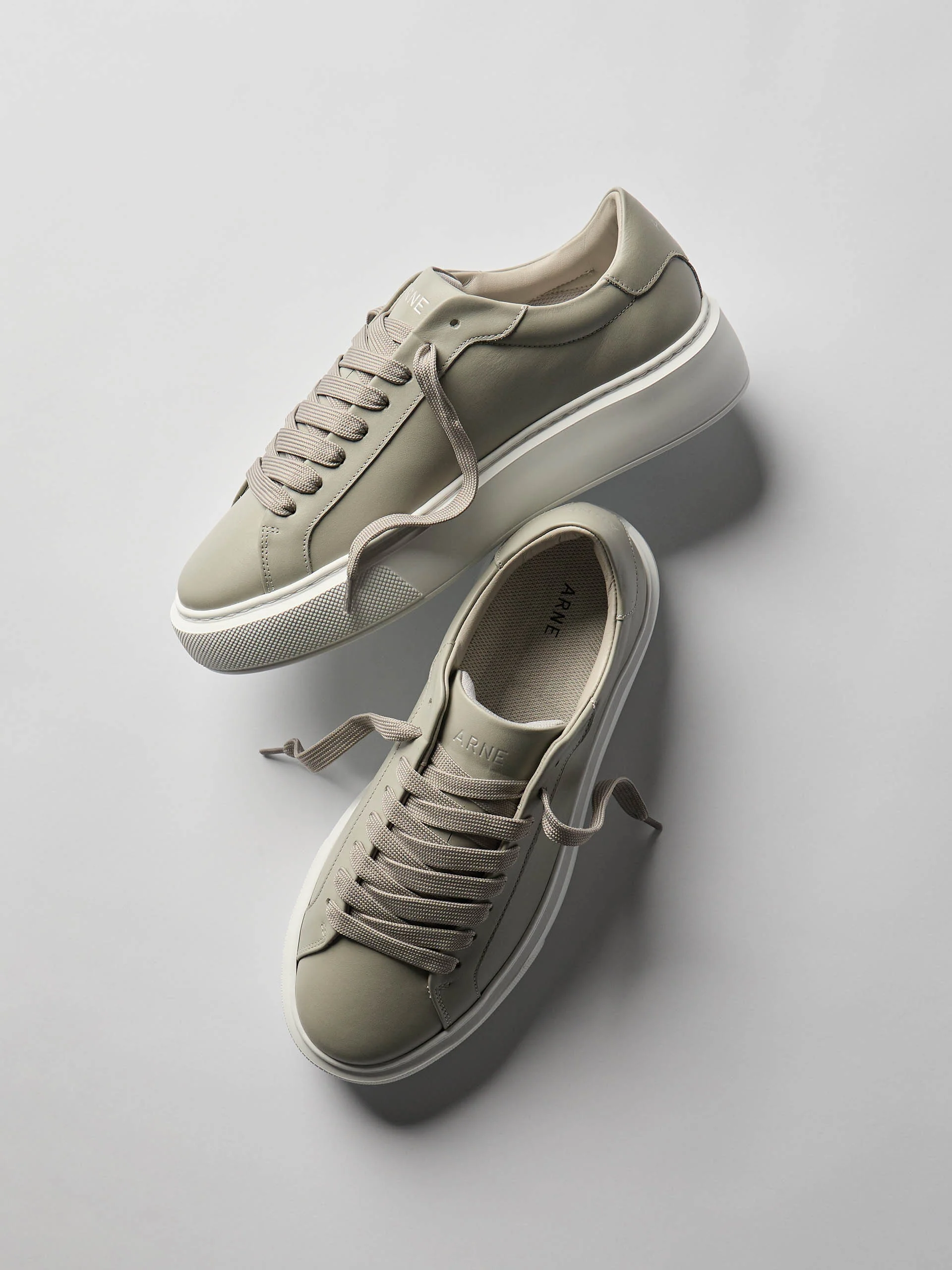 Essential Leather Trainer in Olive - Image 2