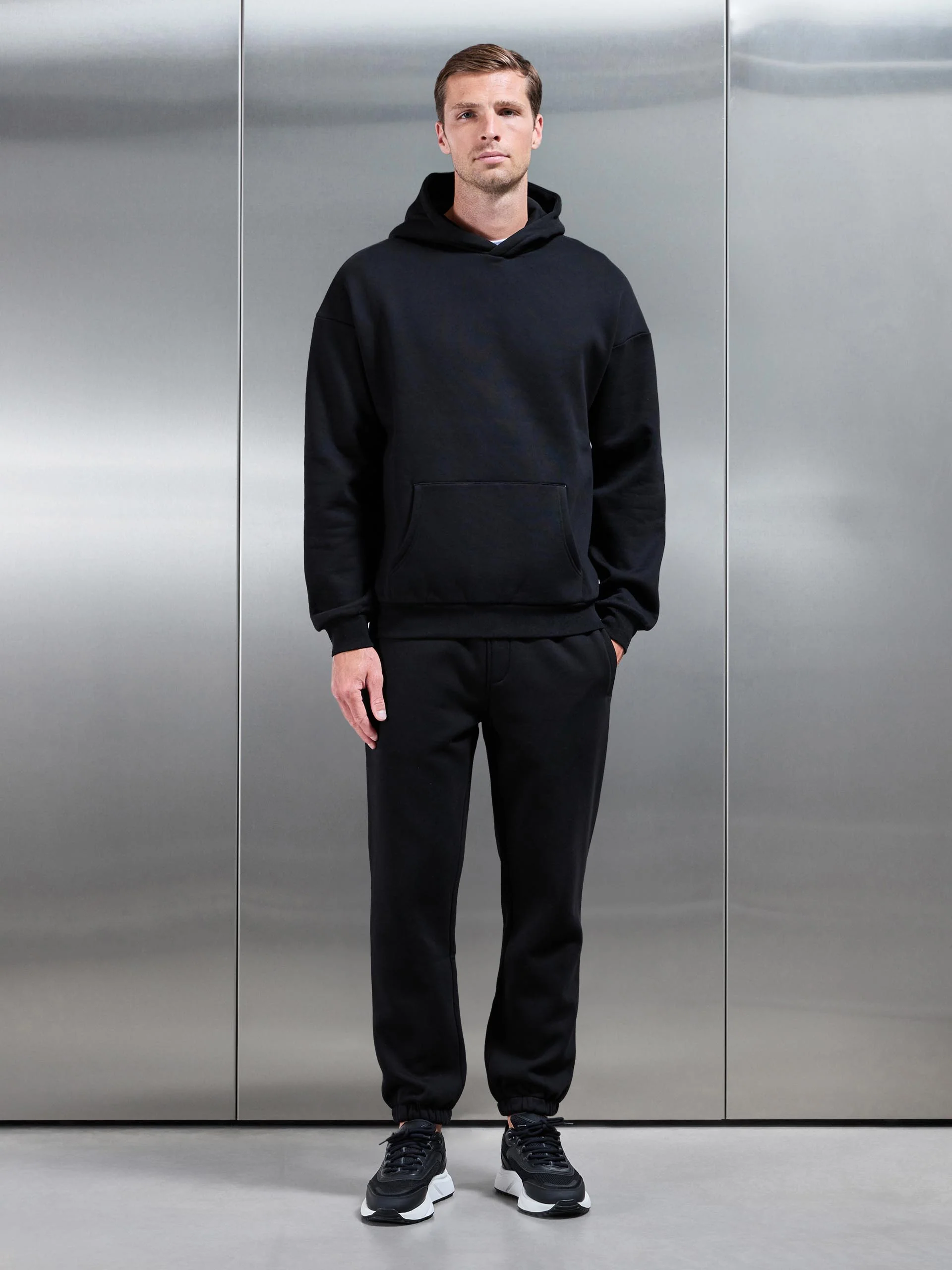 Essential Relaxed Hoodie in Black - Image 2