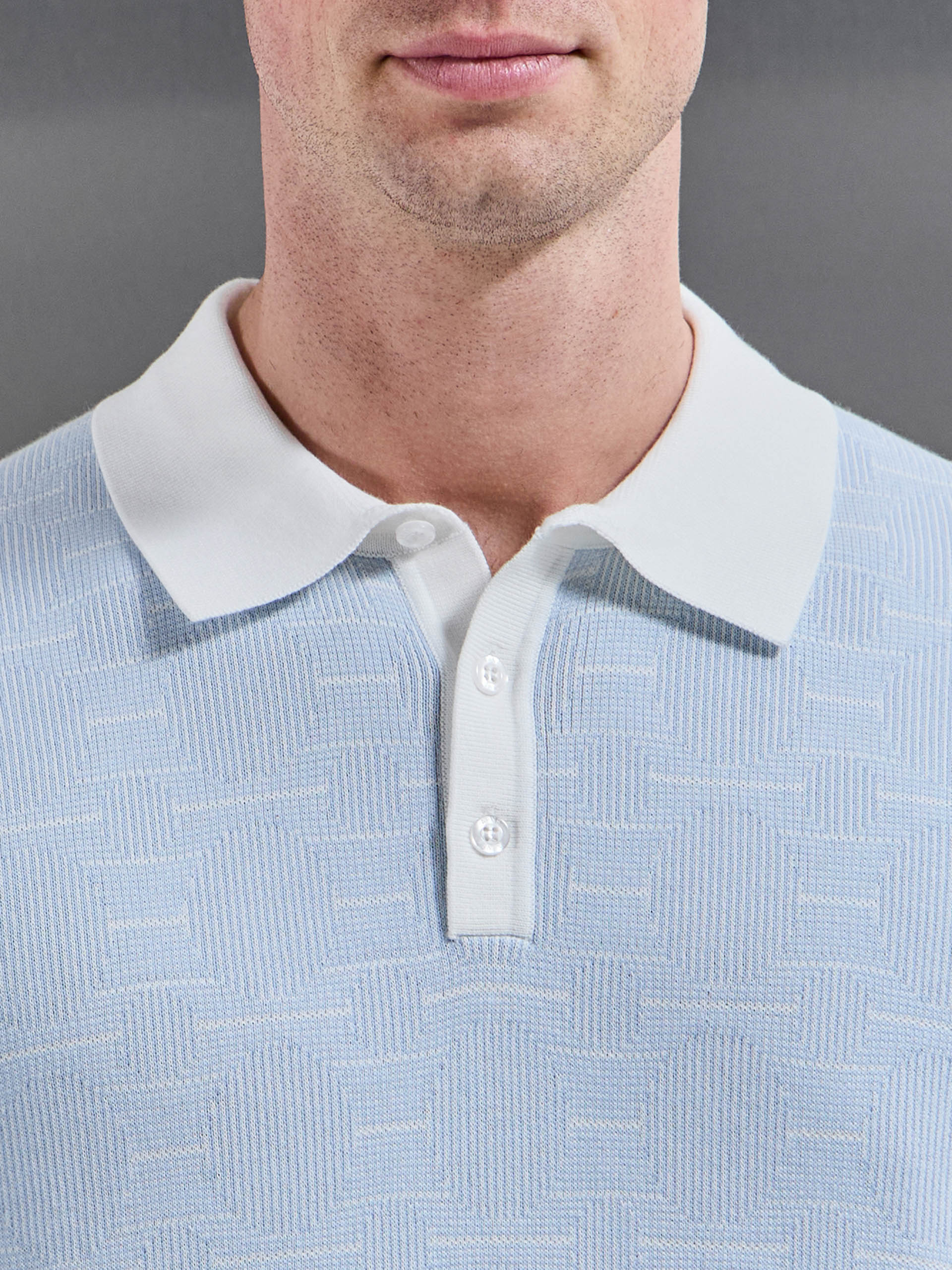 Este Knitted Button Polo Shirt in Light Blue - Image 4