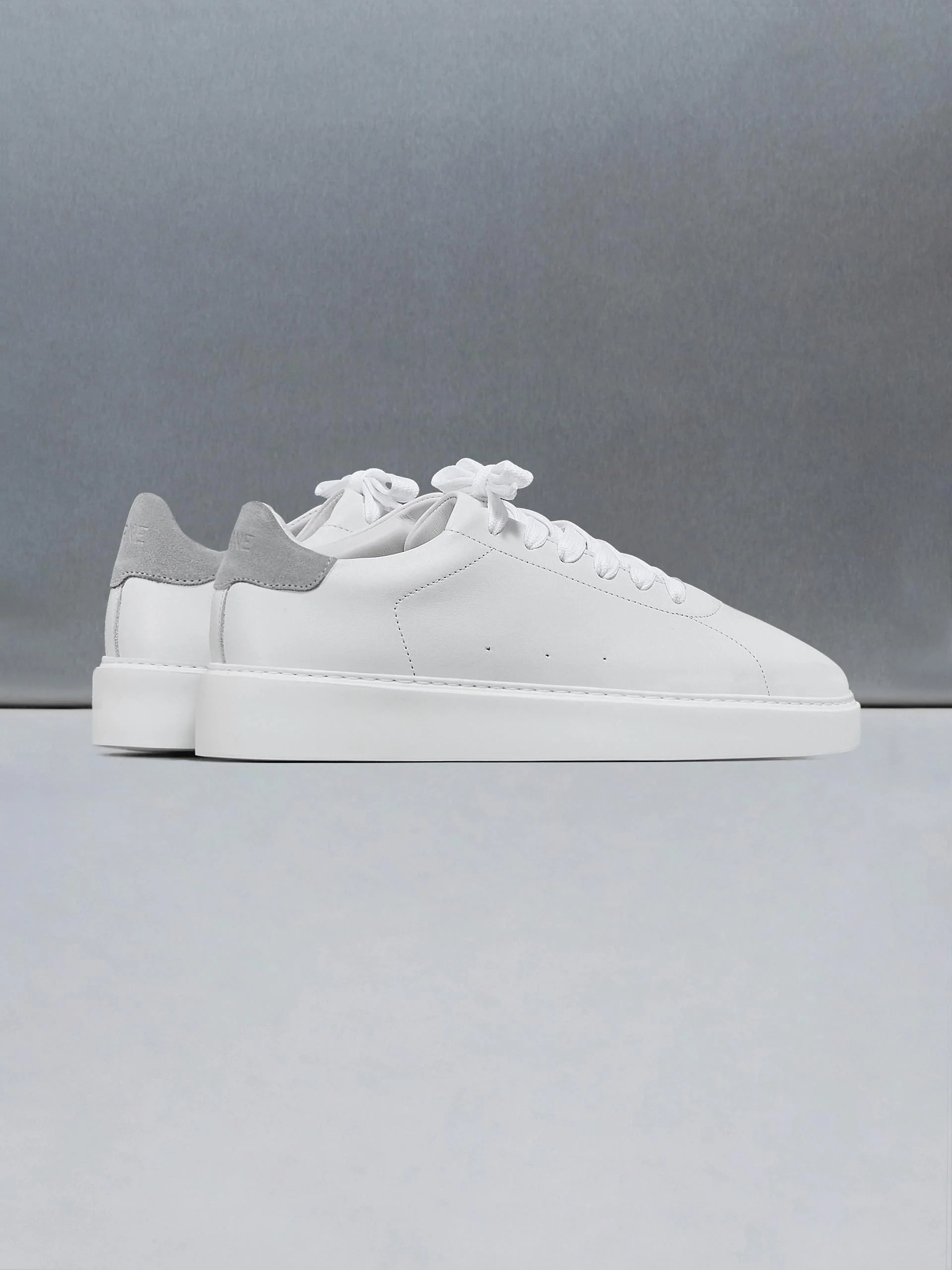 Everyday Leather Trainer in White Grey - Image 4
