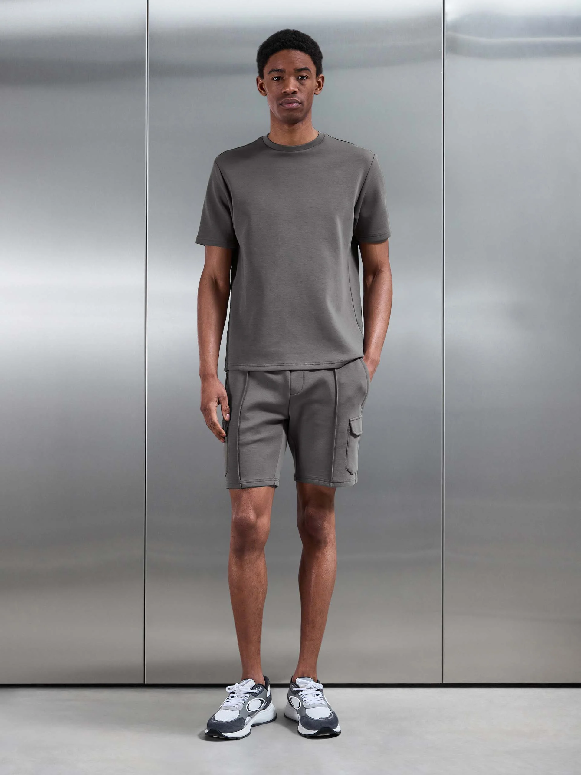 Everyday Luxe Cargo Short in Grey - Image 2