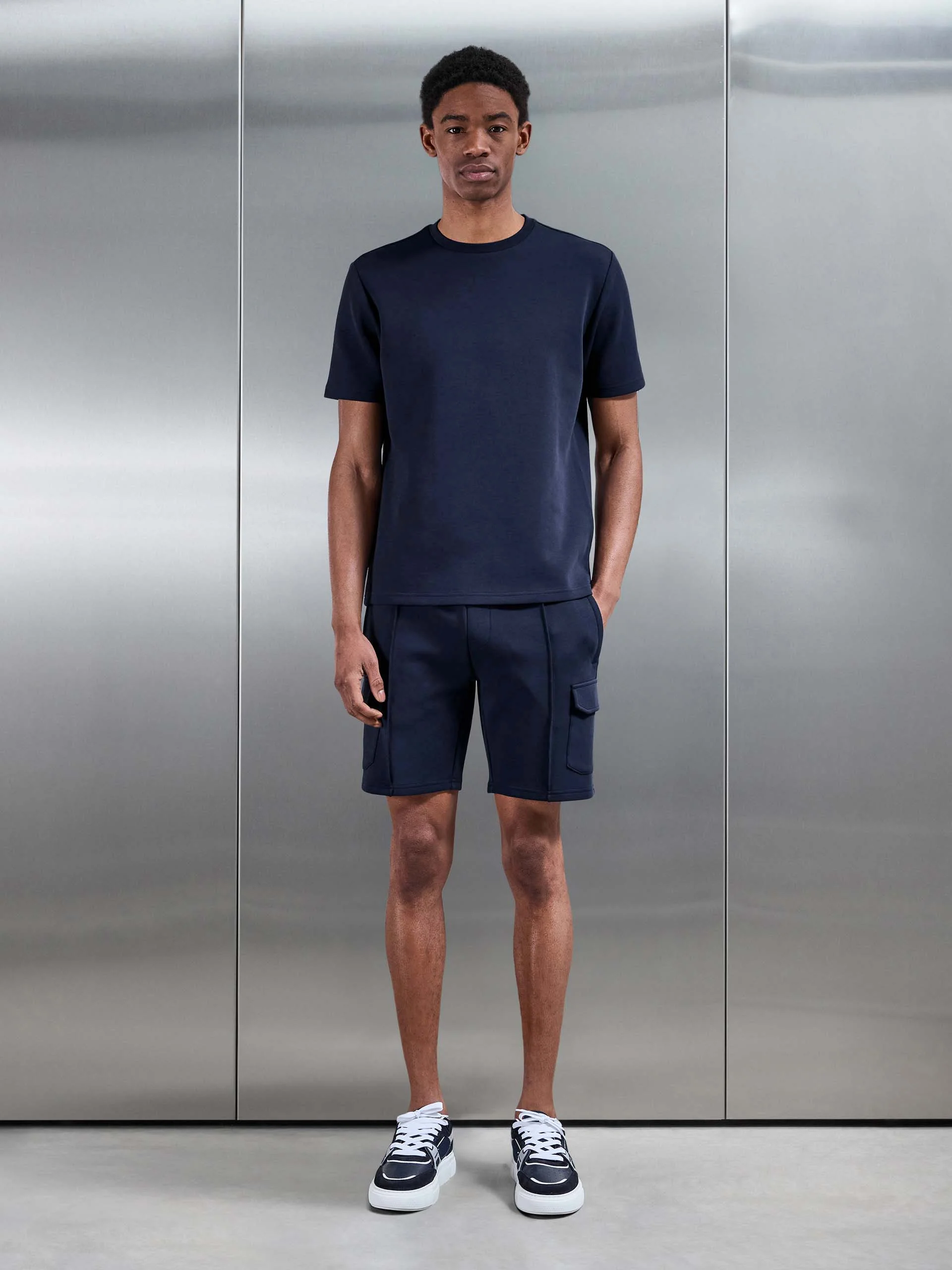 Everyday Luxe Cargo Short in Navy - Image 2