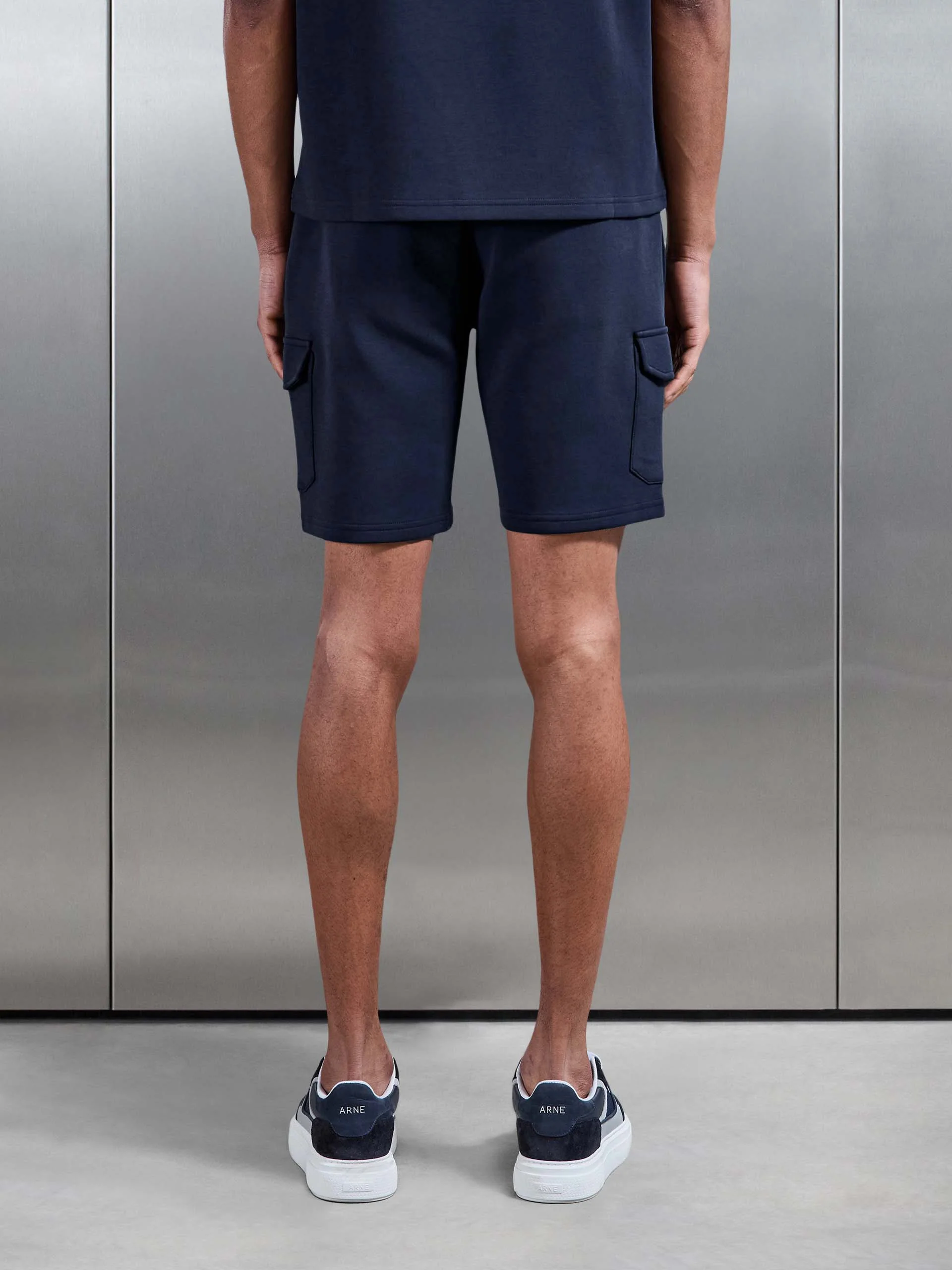Everyday Luxe Cargo Short in Navy - Image 3