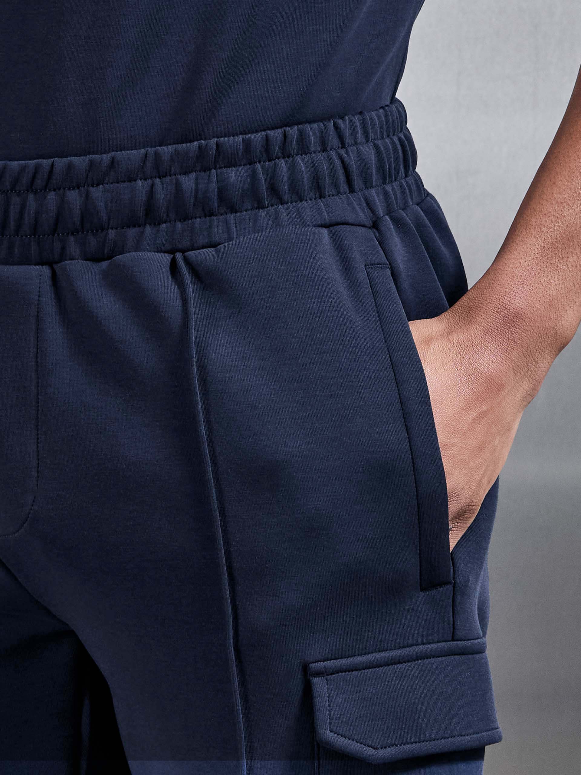 Everyday Luxe Cargo Short in Navy - Image 5