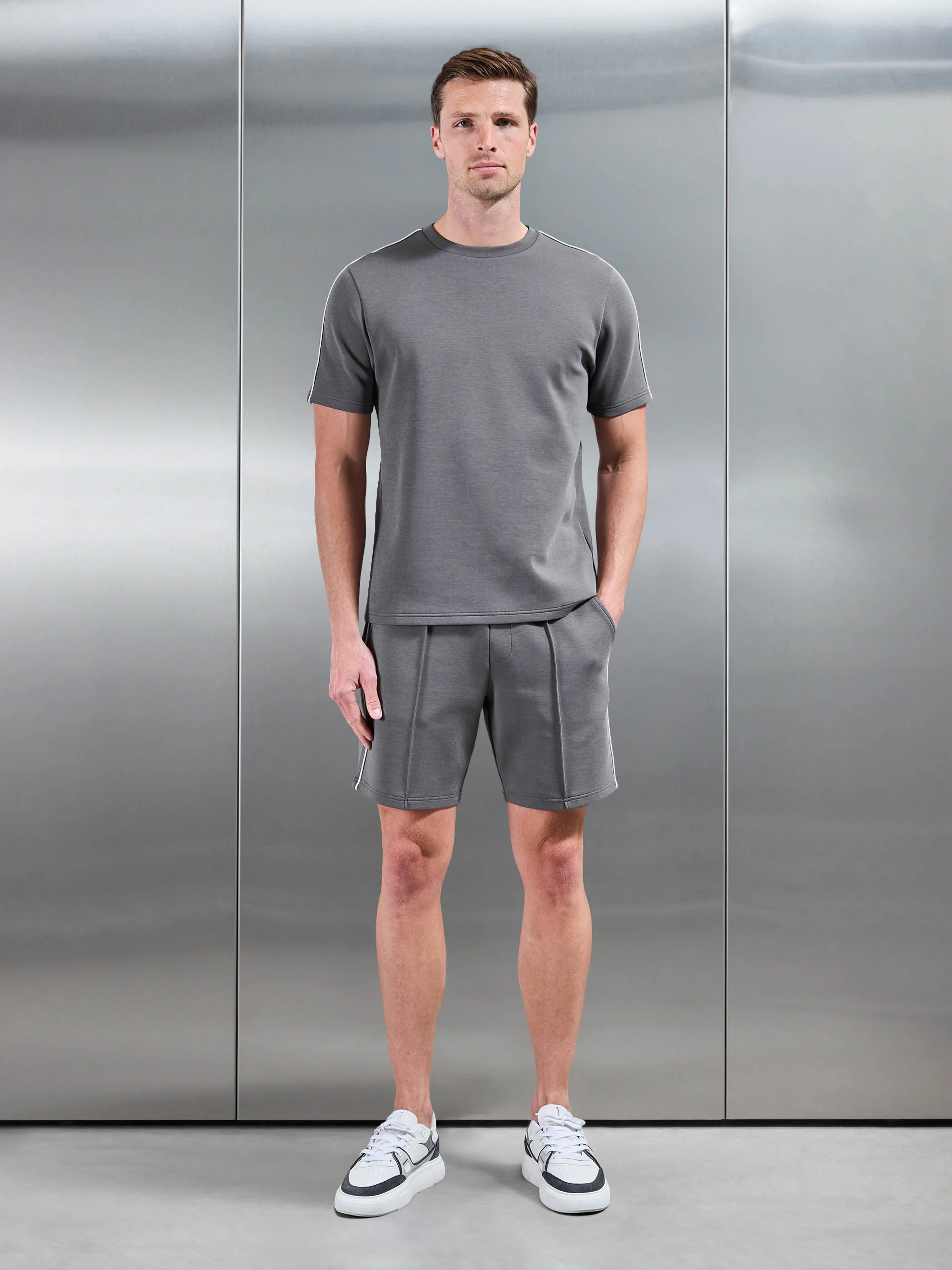 Everyday Luxe Piping Short in Grey - Image 2