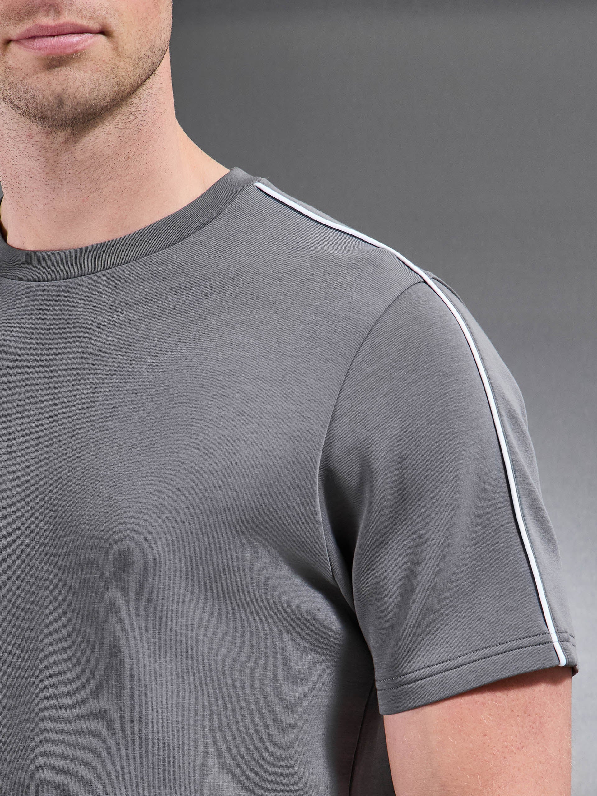 Everyday Luxe Piping T-Shirt in Grey - Image 4
