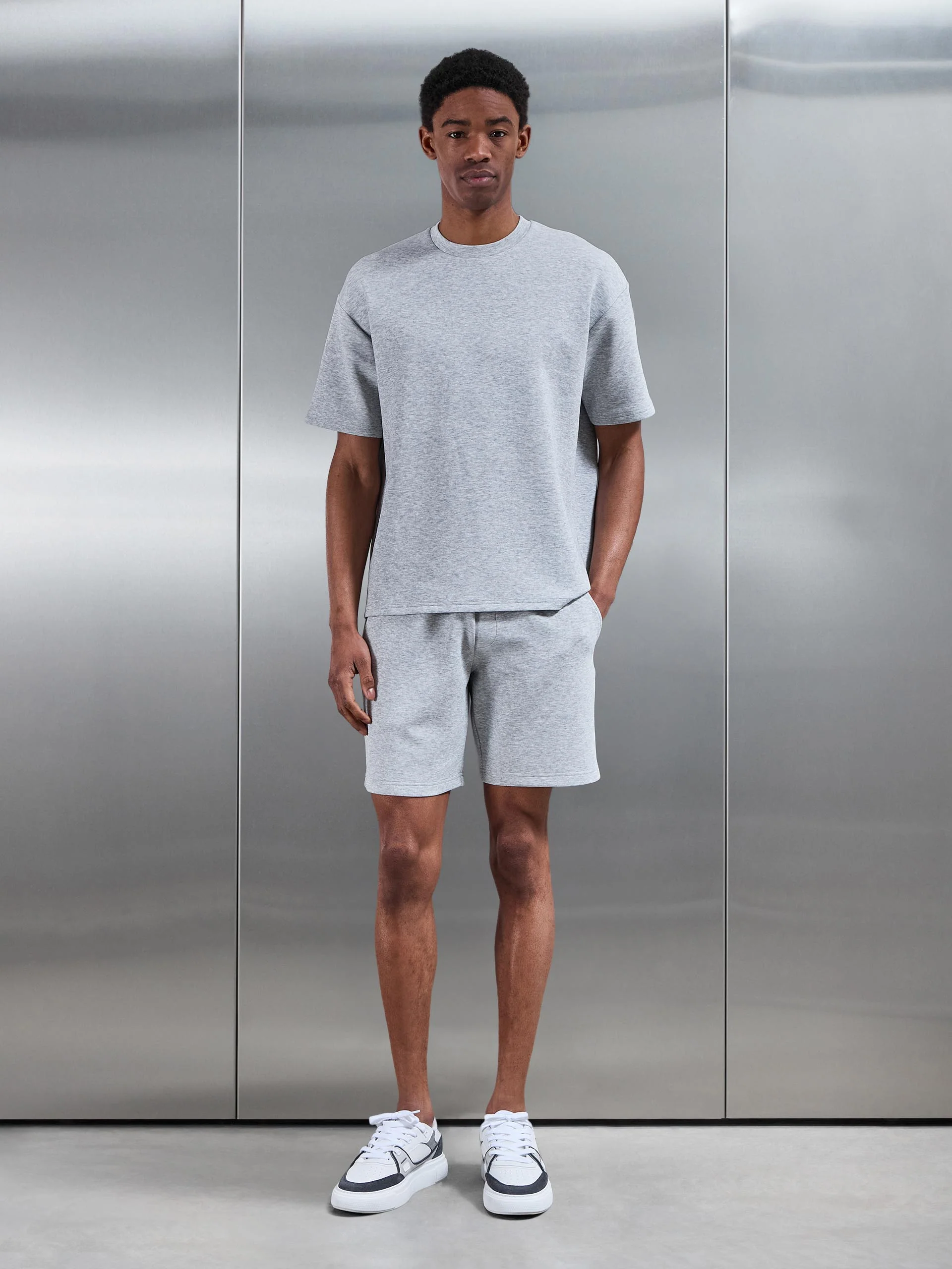 Everyday Luxe Relaxed Short in Marl Grey - Image 2