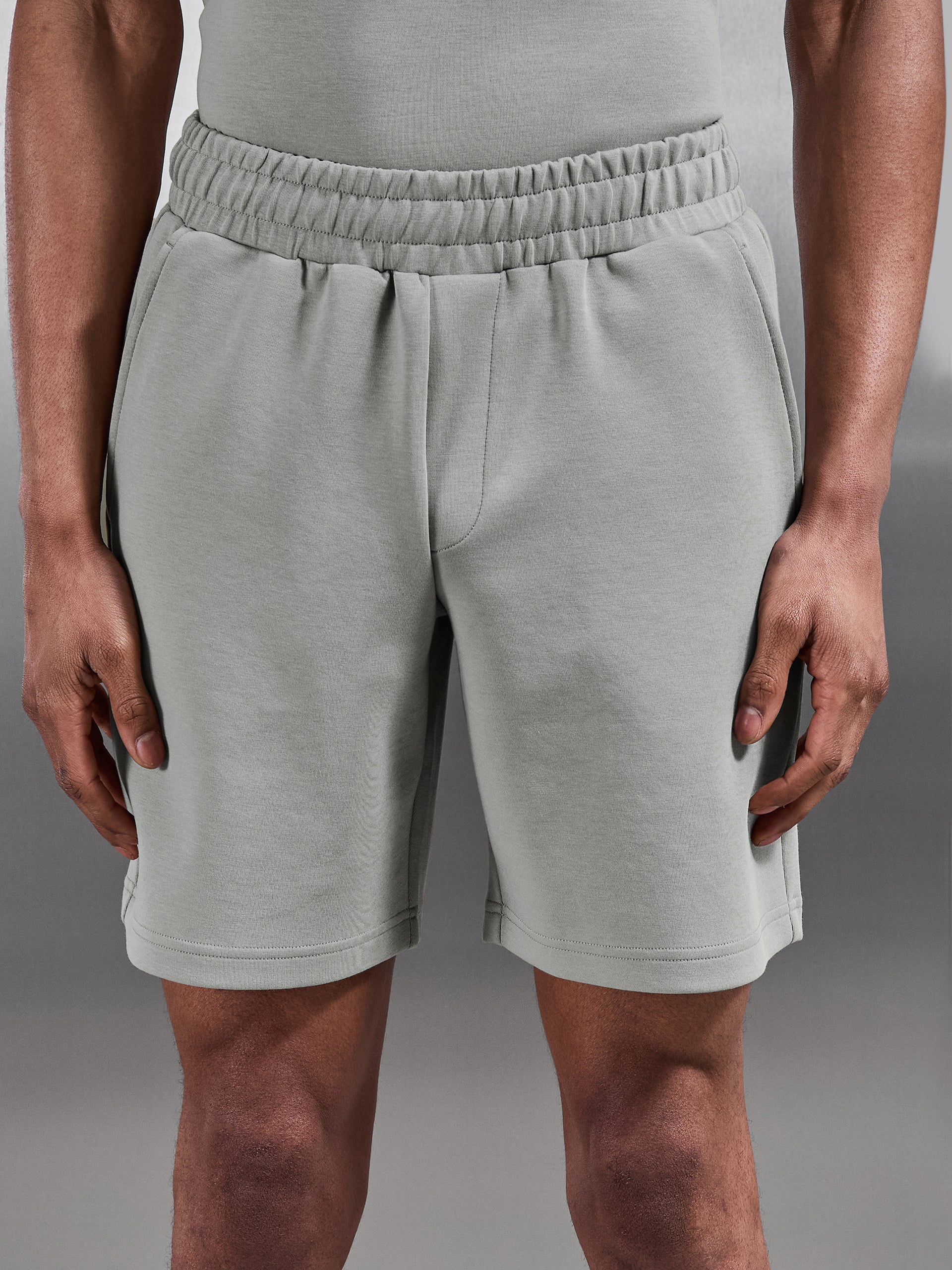 Everyday Luxe Relaxed Short in Stone - Image 4