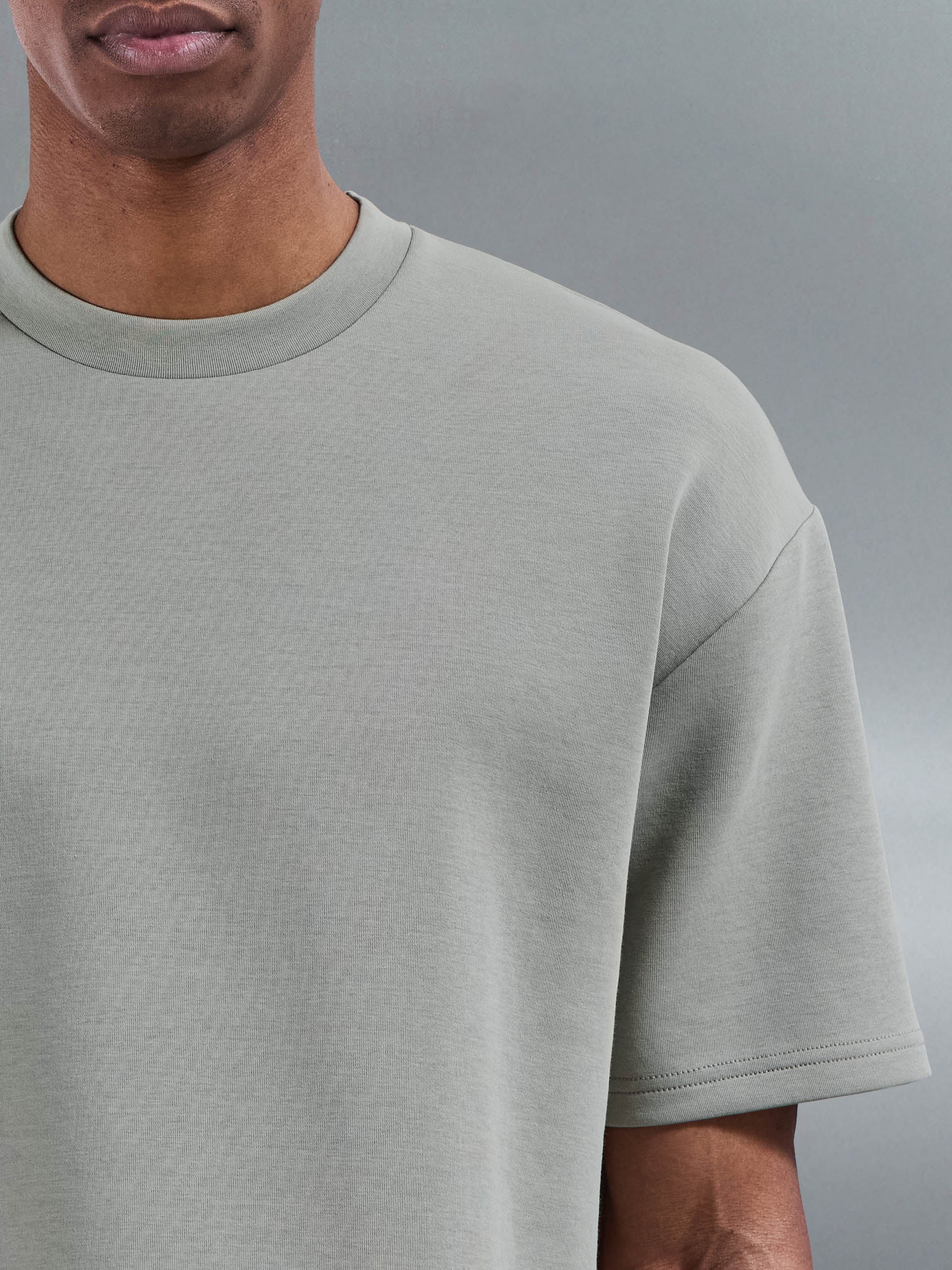Everyday Luxe Relaxed T-Shirt in Stone - Image 4
