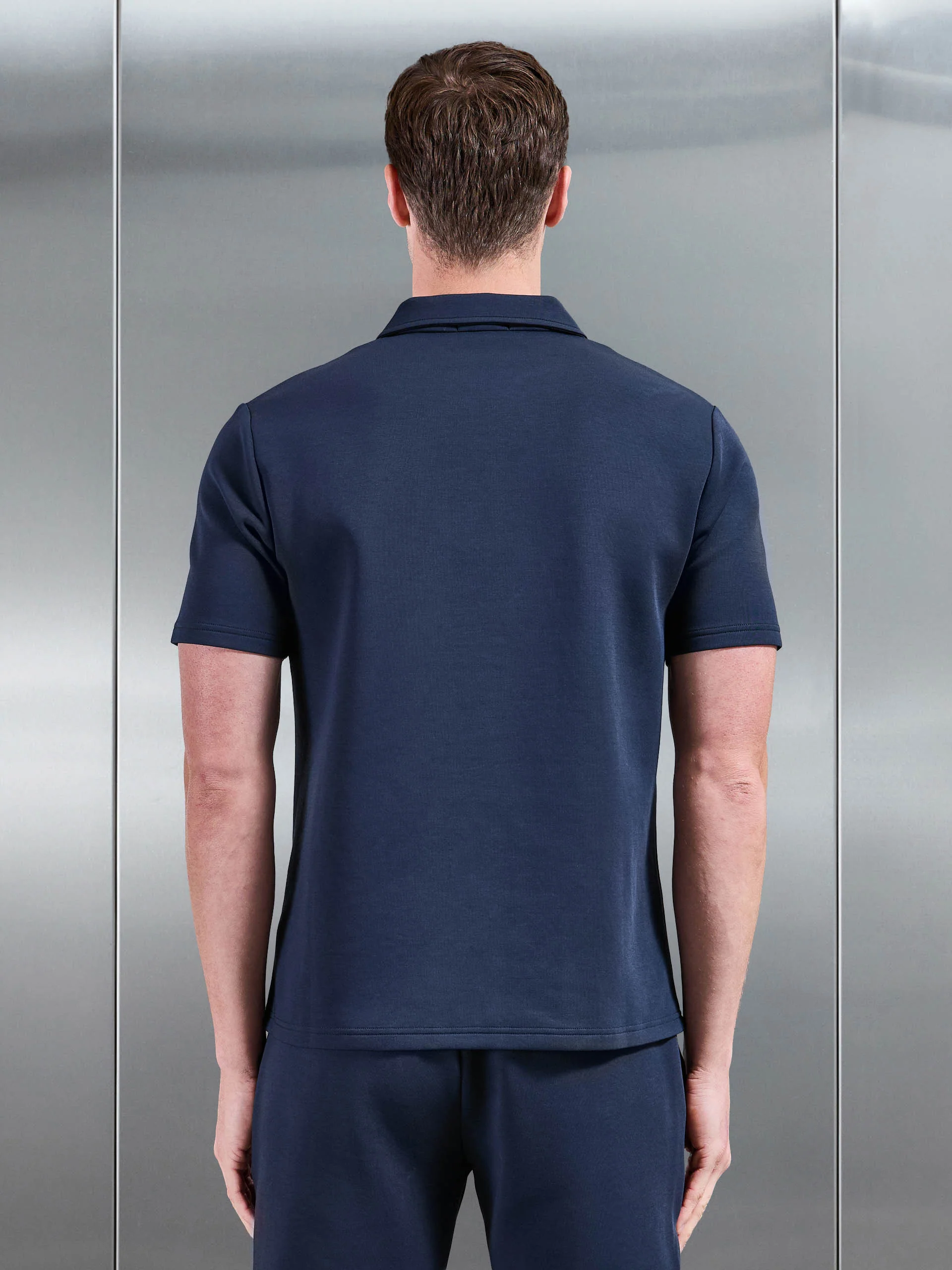 Everyday Luxe Revere Collar Shirt in Navy - Image 3