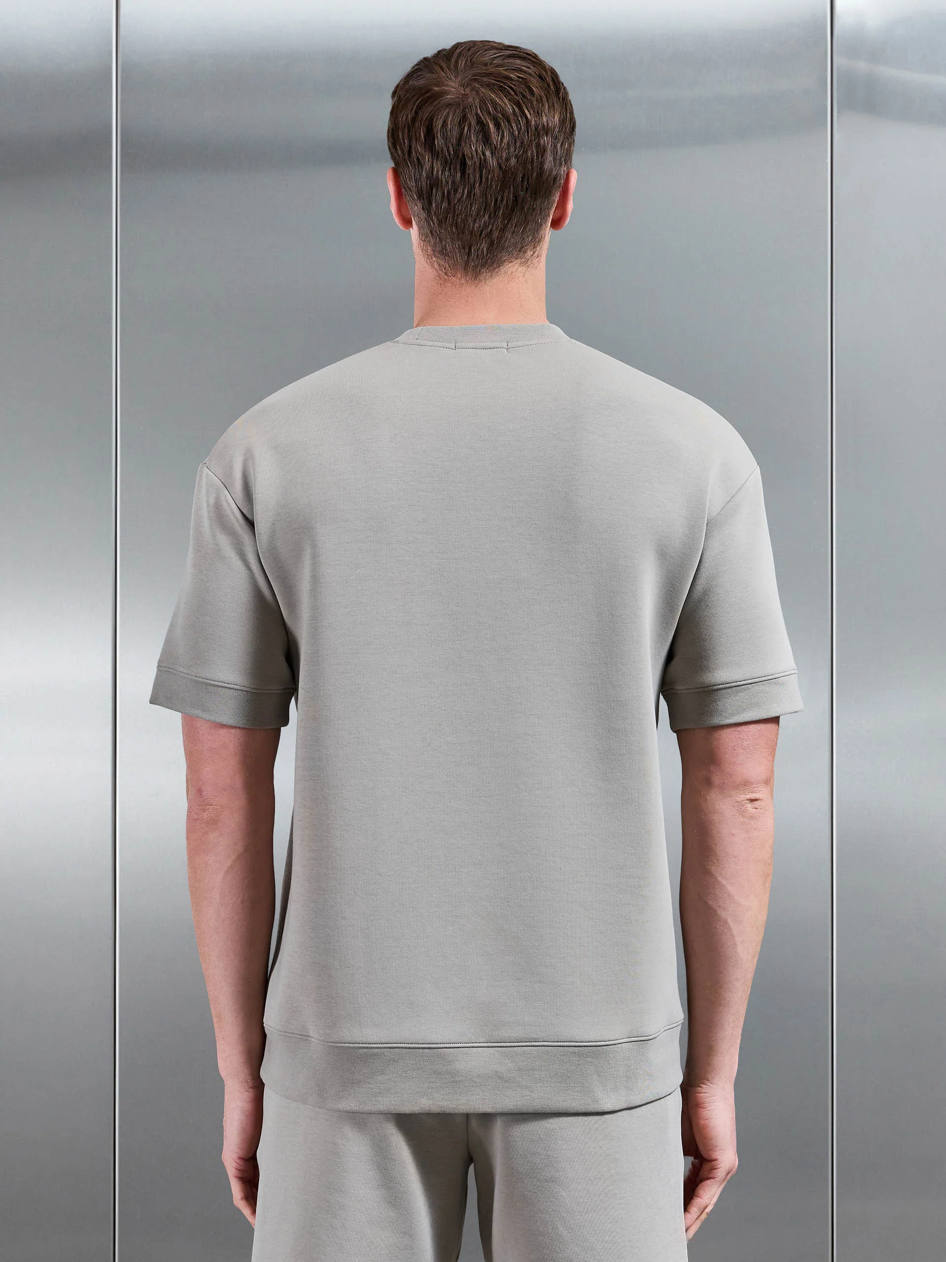 Everyday Luxe Ribbed Relaxed T-Shirt in Stone - Image 3