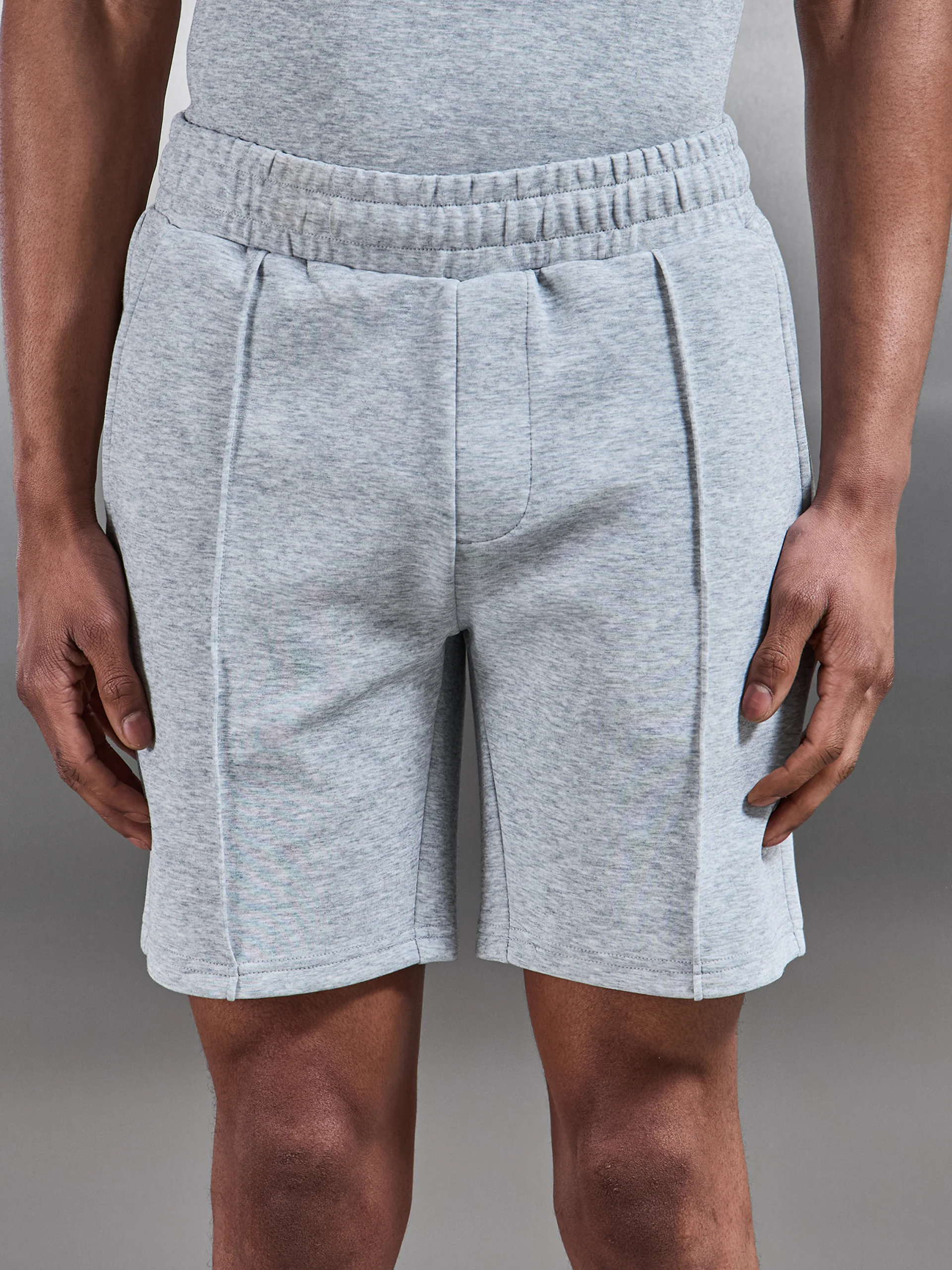 Everyday Luxe Short in Marl Grey - Image 4