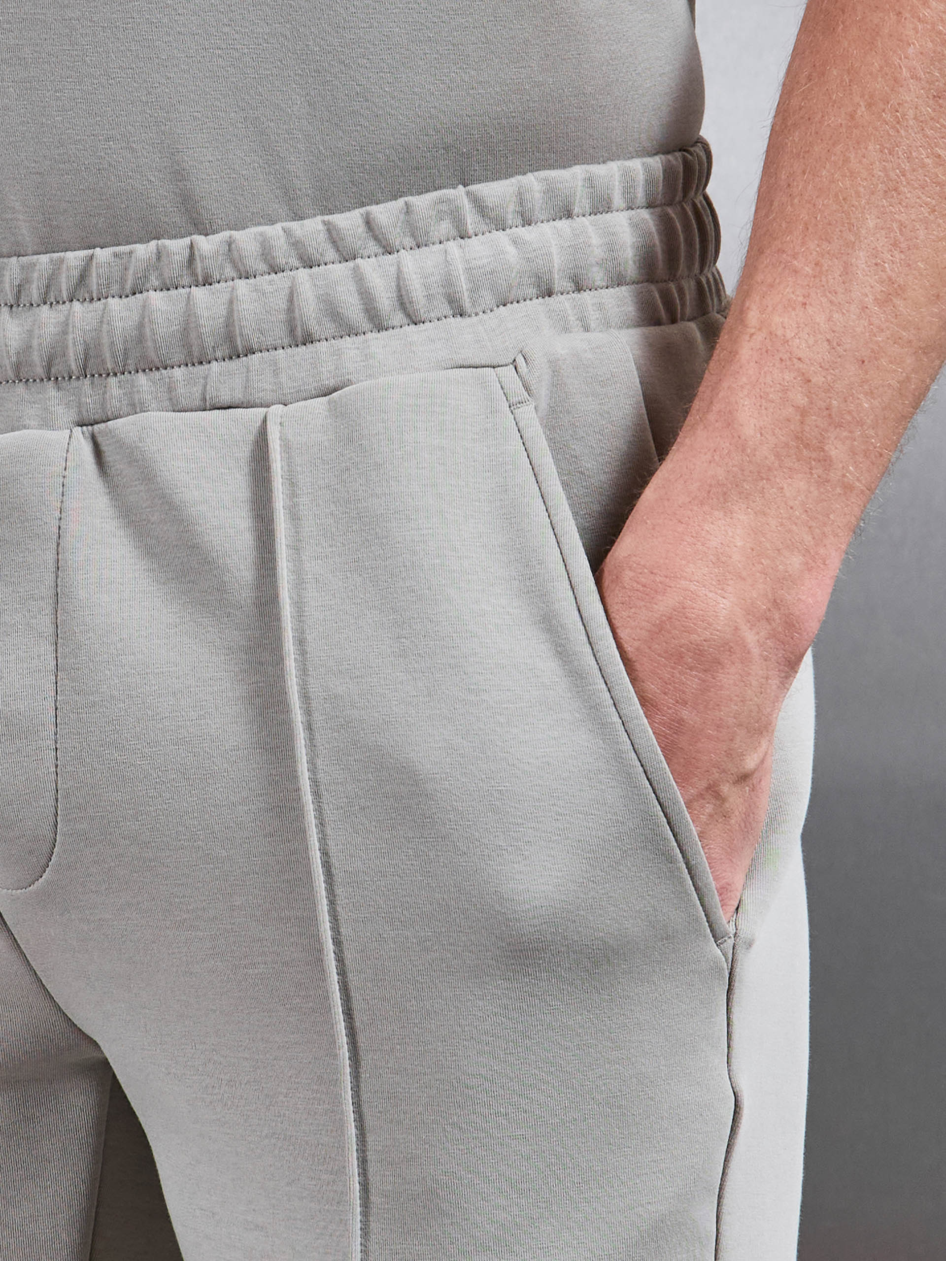 Everyday Luxe Short in Stone - Image 6