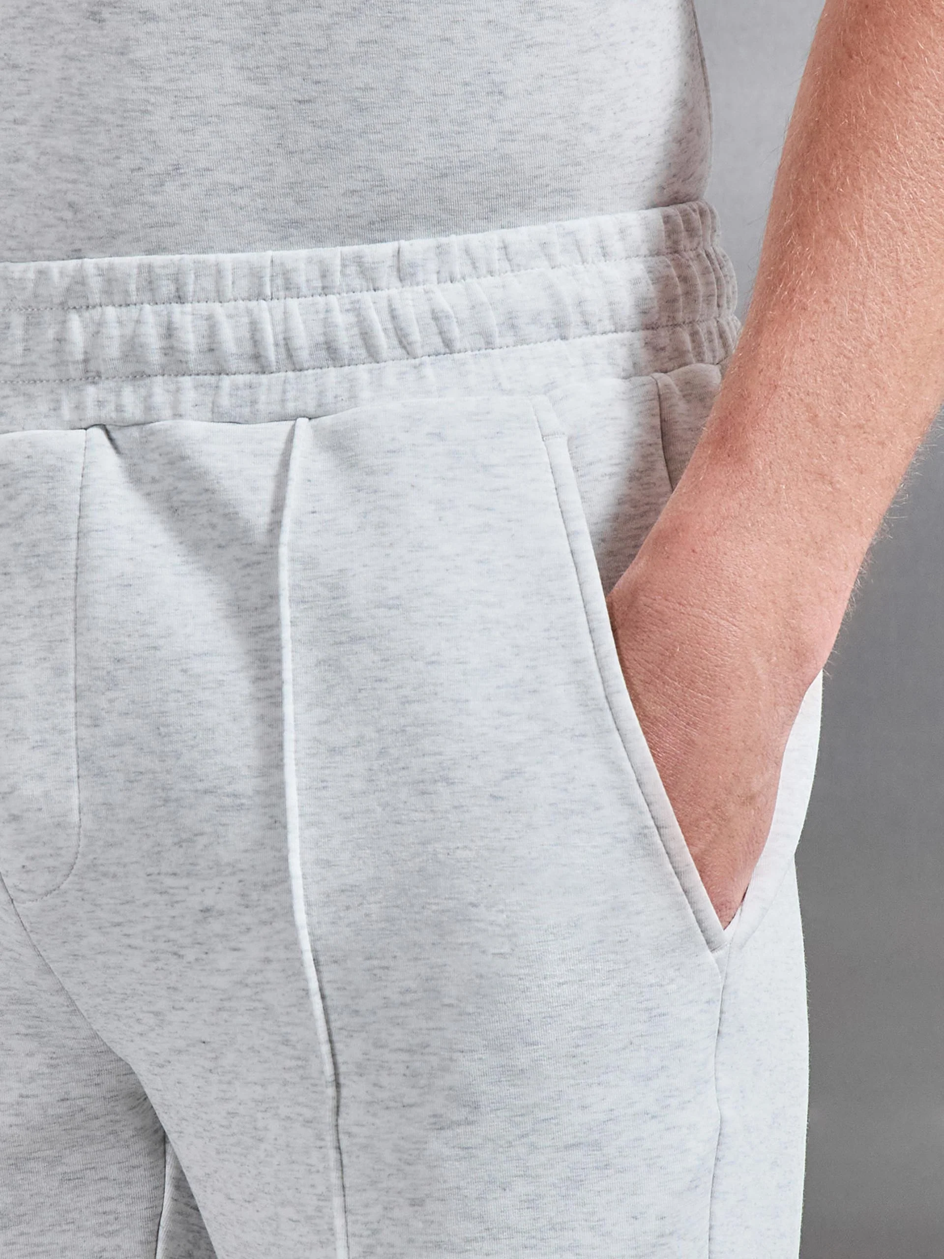 Everyday Luxe Short in White Marl - Image 6