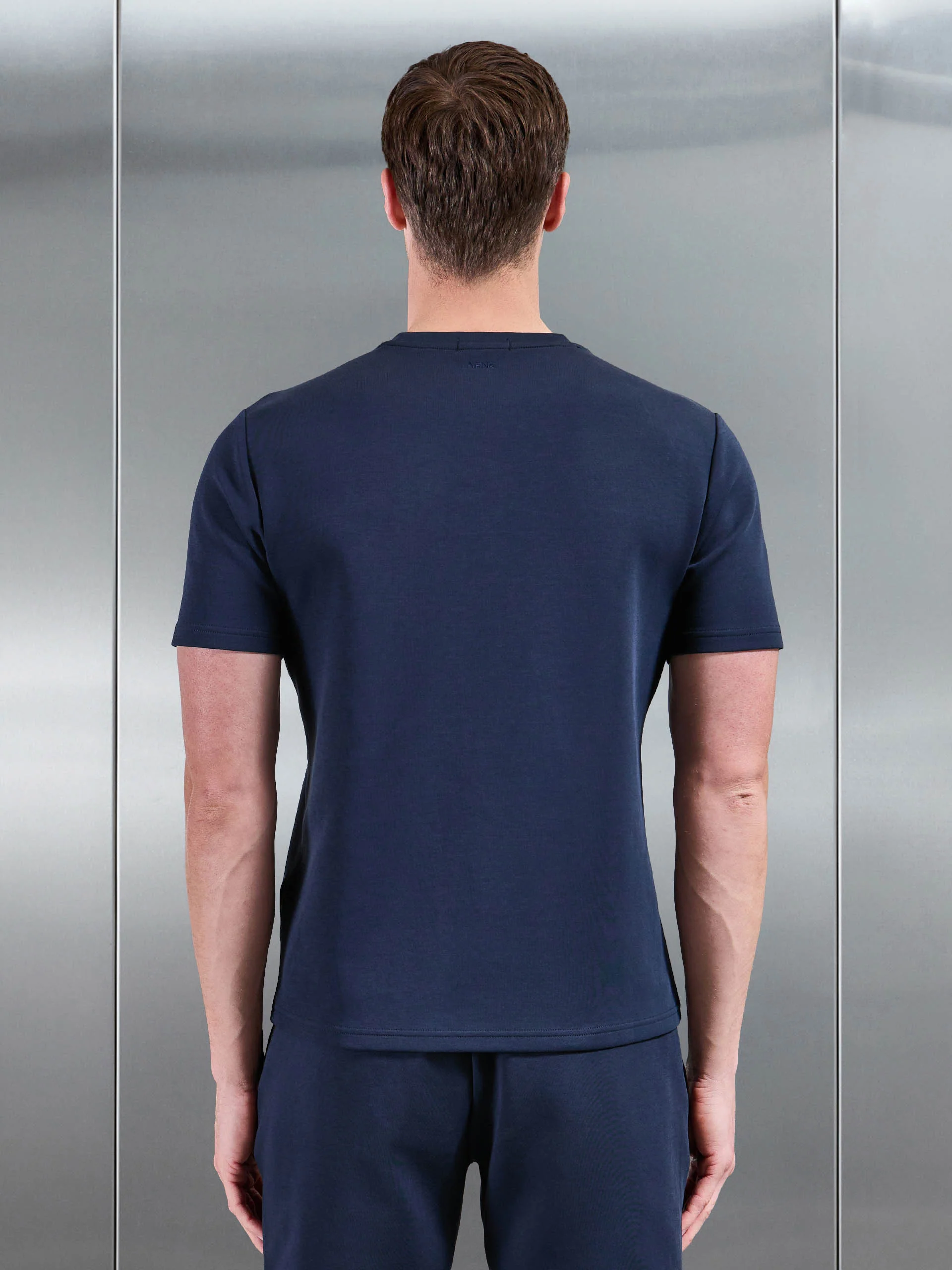 Everyday Luxe T-Shirt in Navy - Image 3