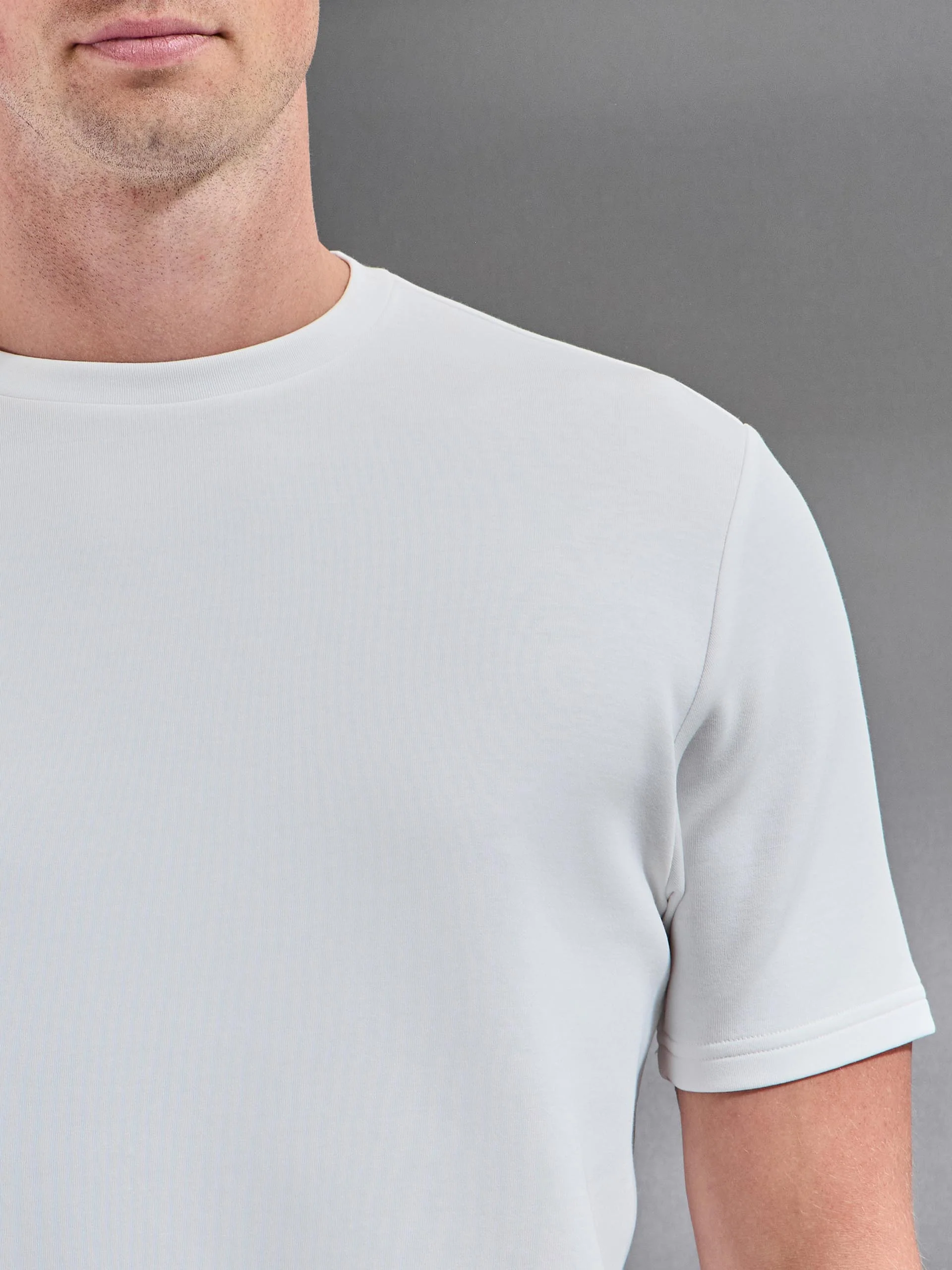 Everyday Luxe T-Shirt in Off White - Image 4