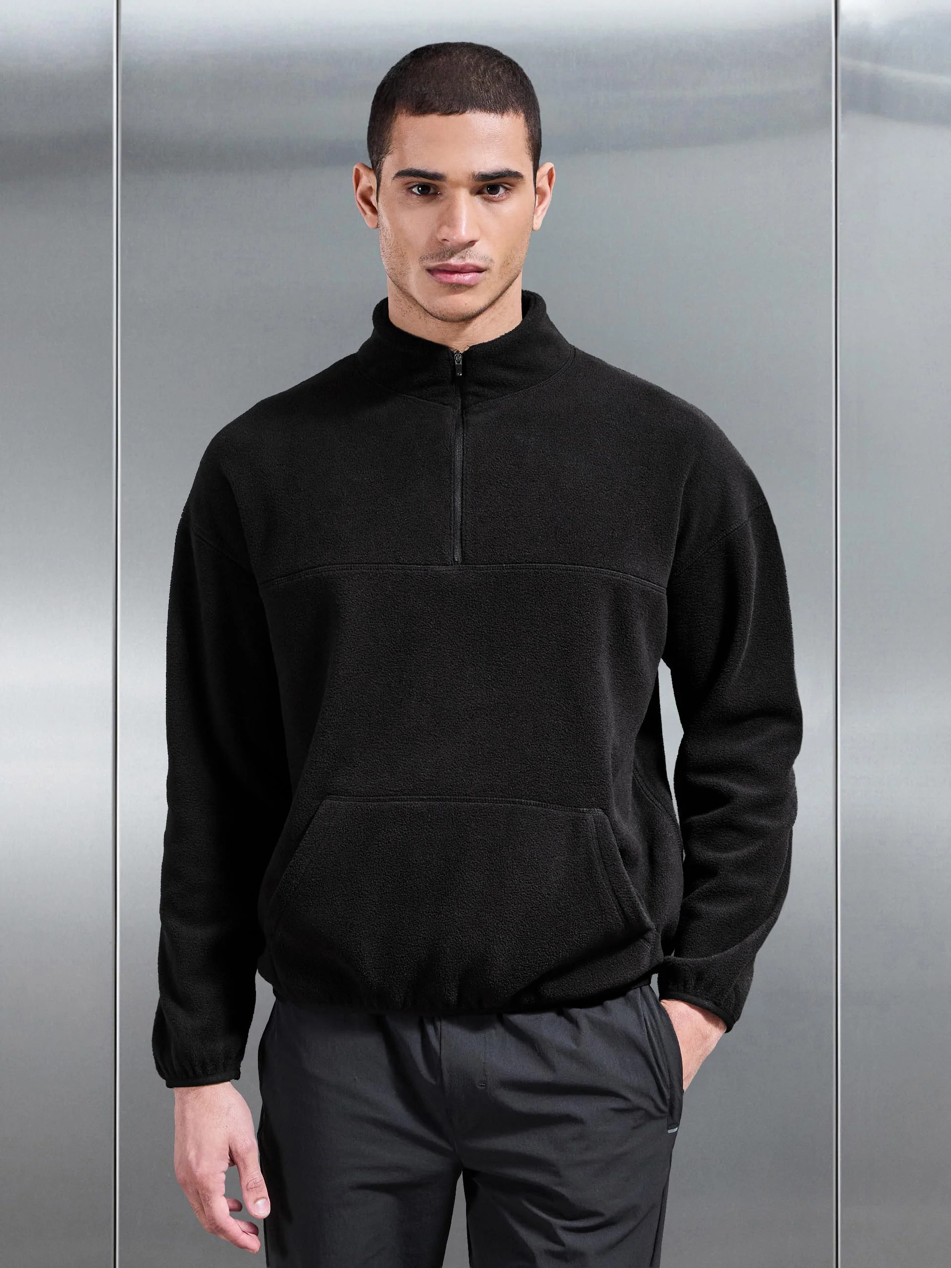 Fleece Relaxed Fit Half Zip in Black - Image 3