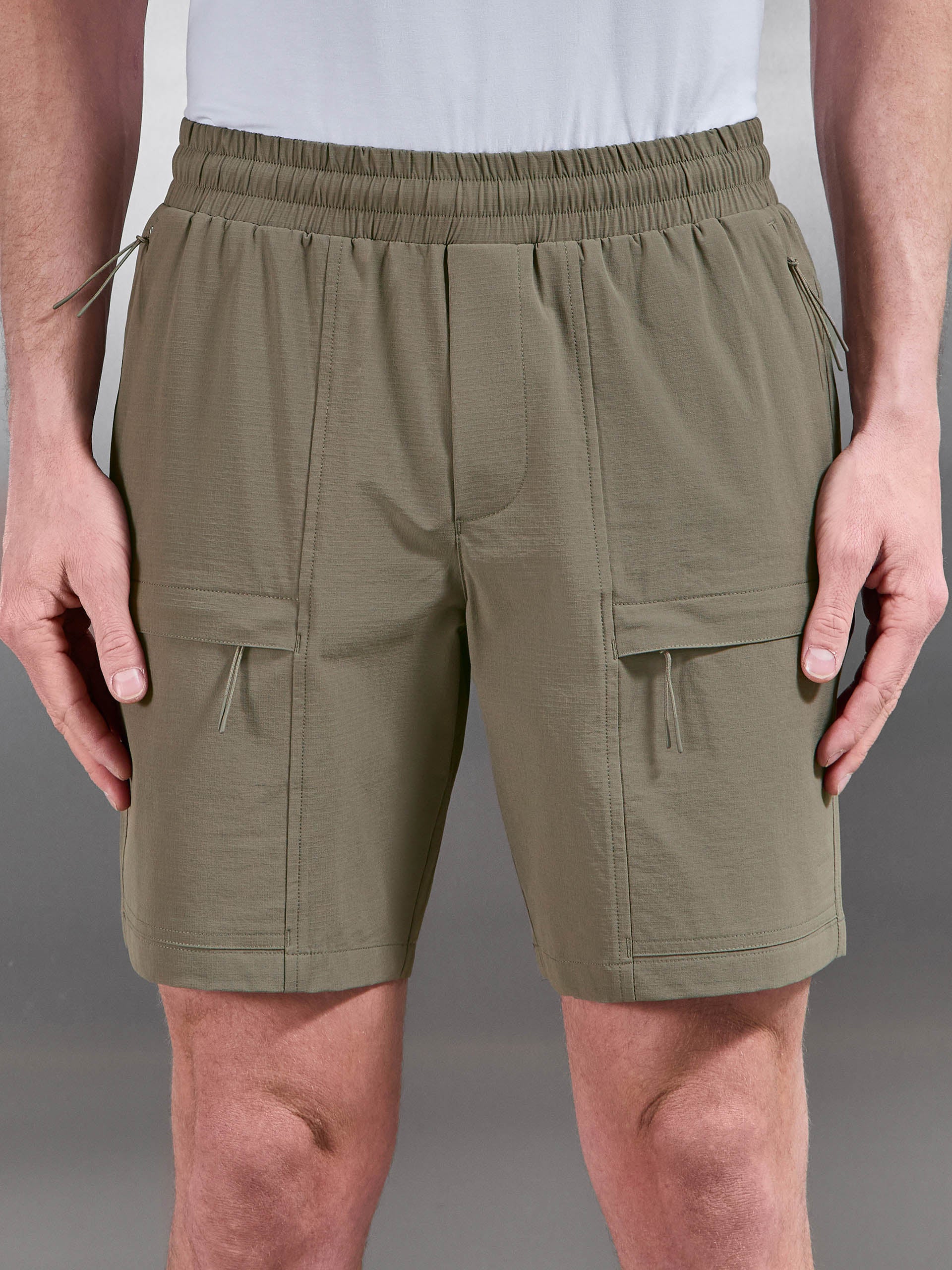 Front Pocket Technical Cargo Short in Olive - Image 4