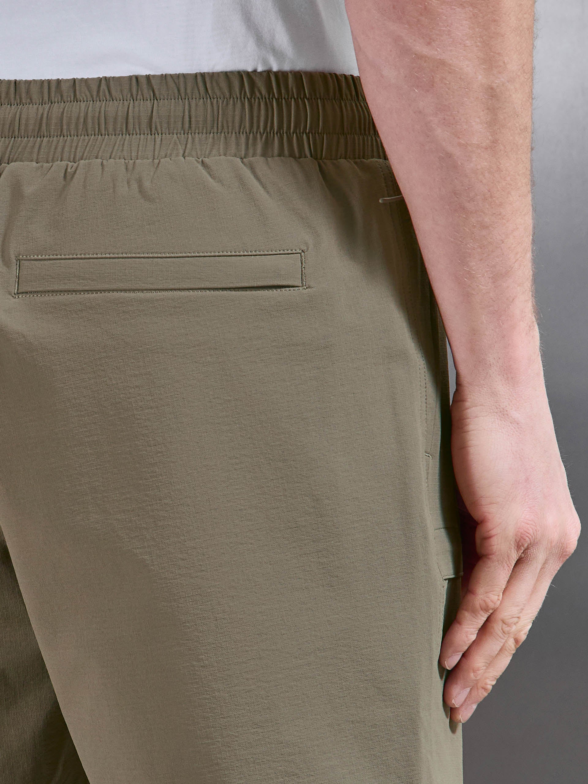 Front Pocket Technical Cargo Short in Olive - Image 5