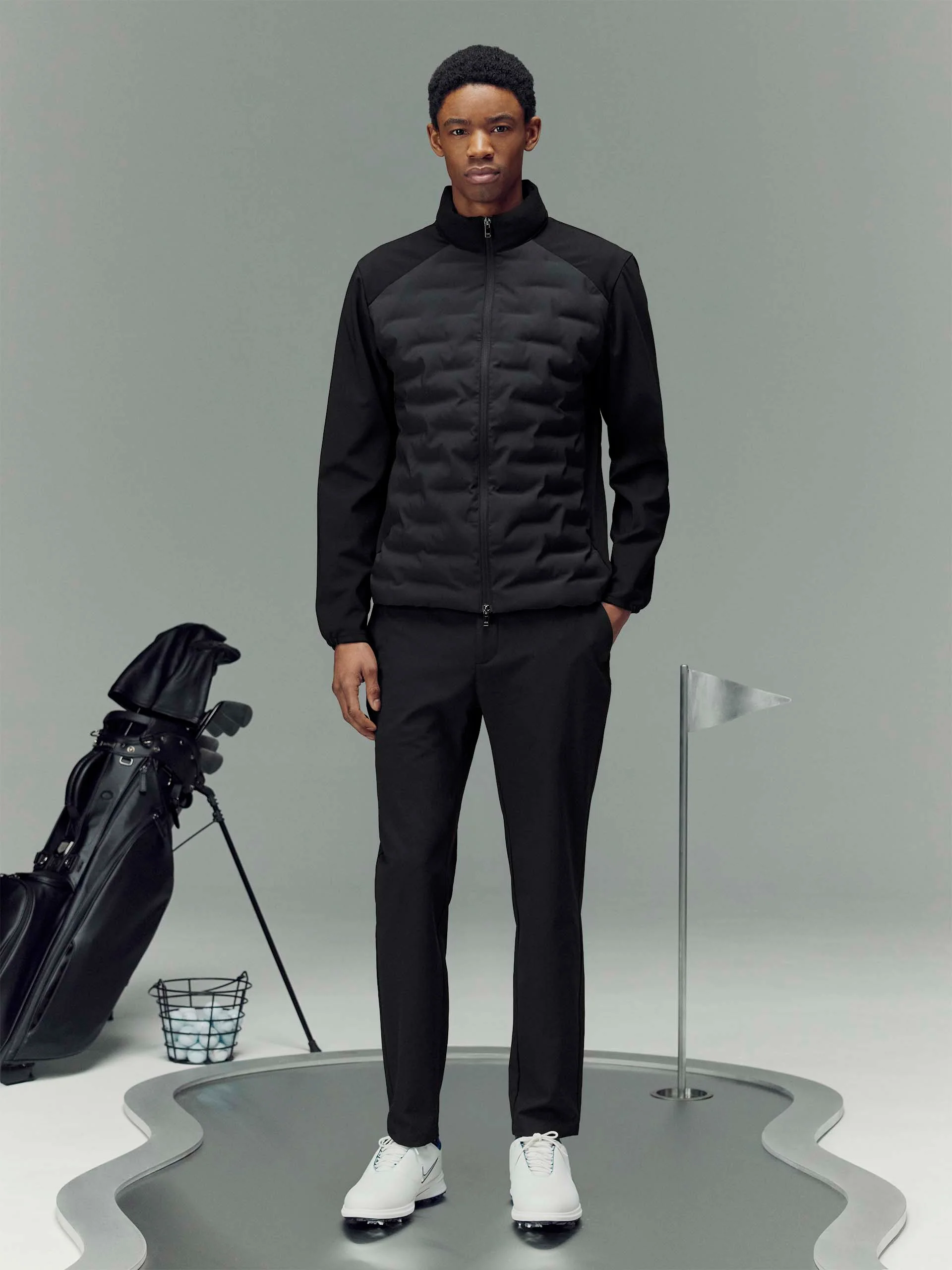 Golf Hybrid Jacket in Black - Image 2