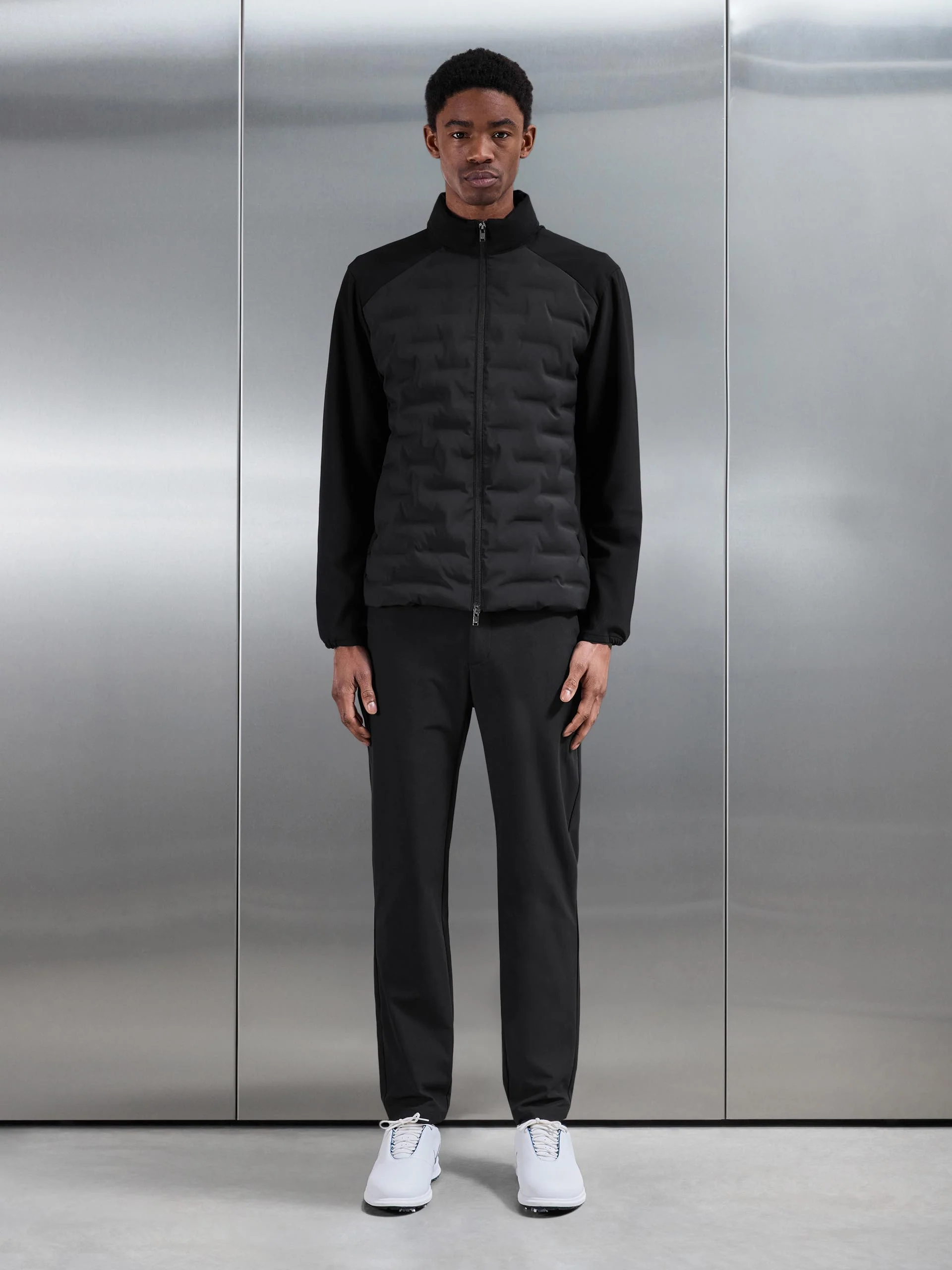 Golf Hybrid Jacket in Black - Image 4