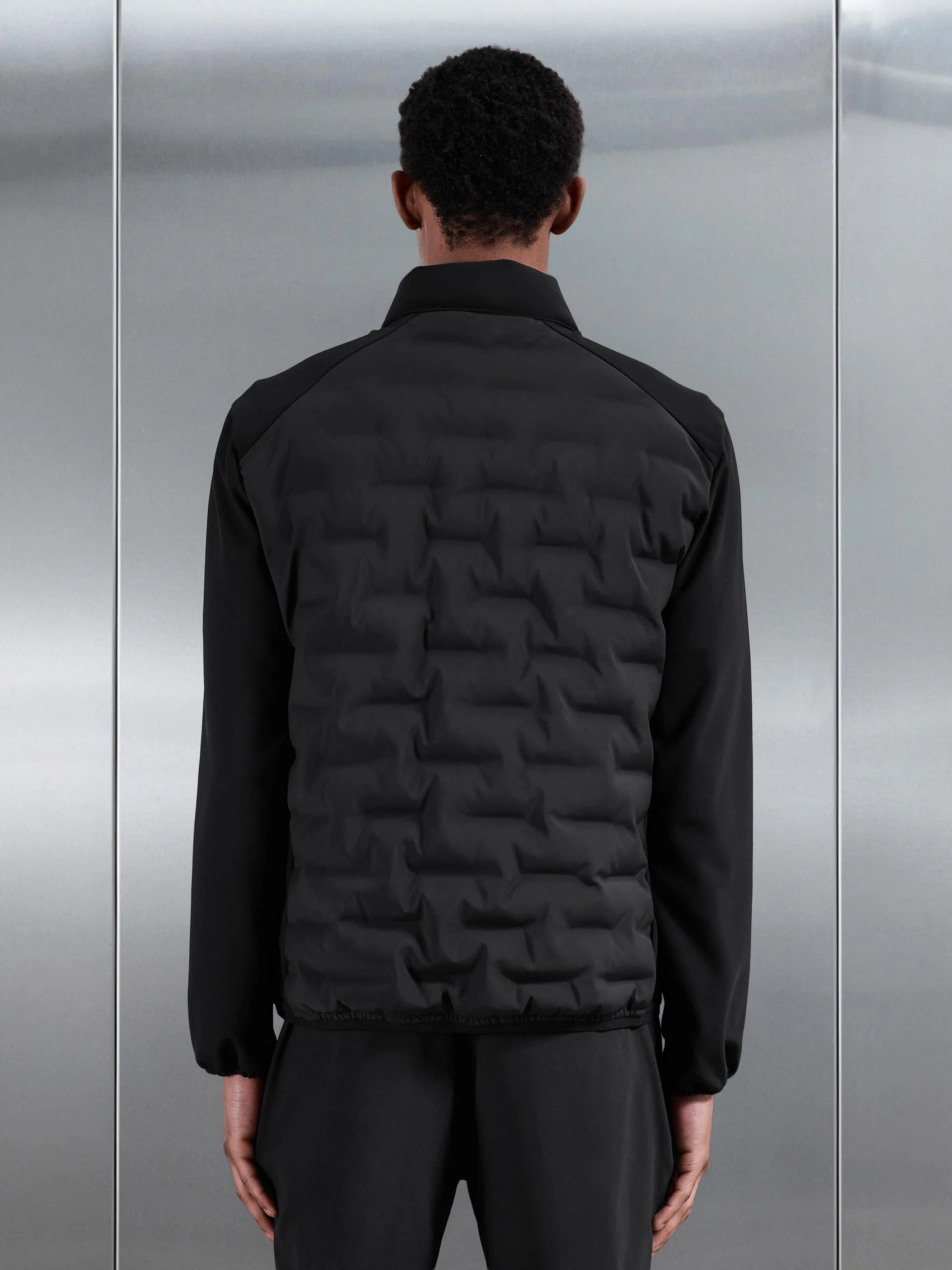 Golf Hybrid Jacket in Black - Image 5