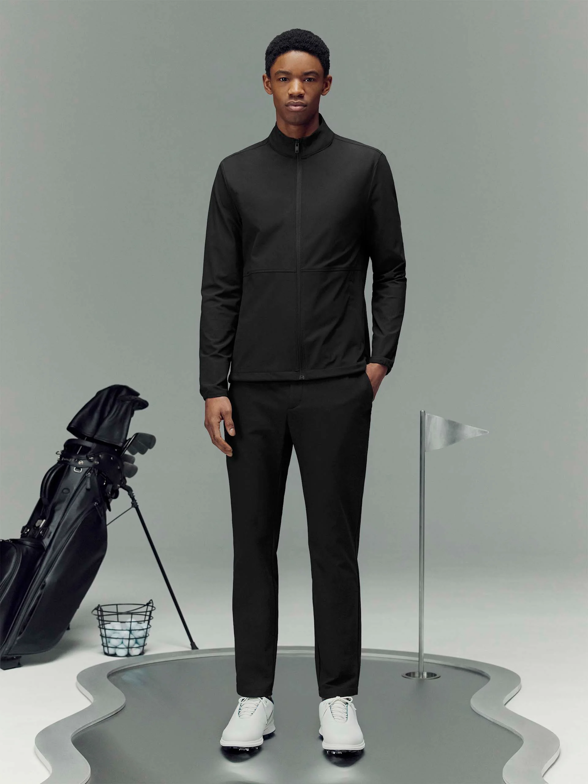 Golf Trouser in Black - Image 2