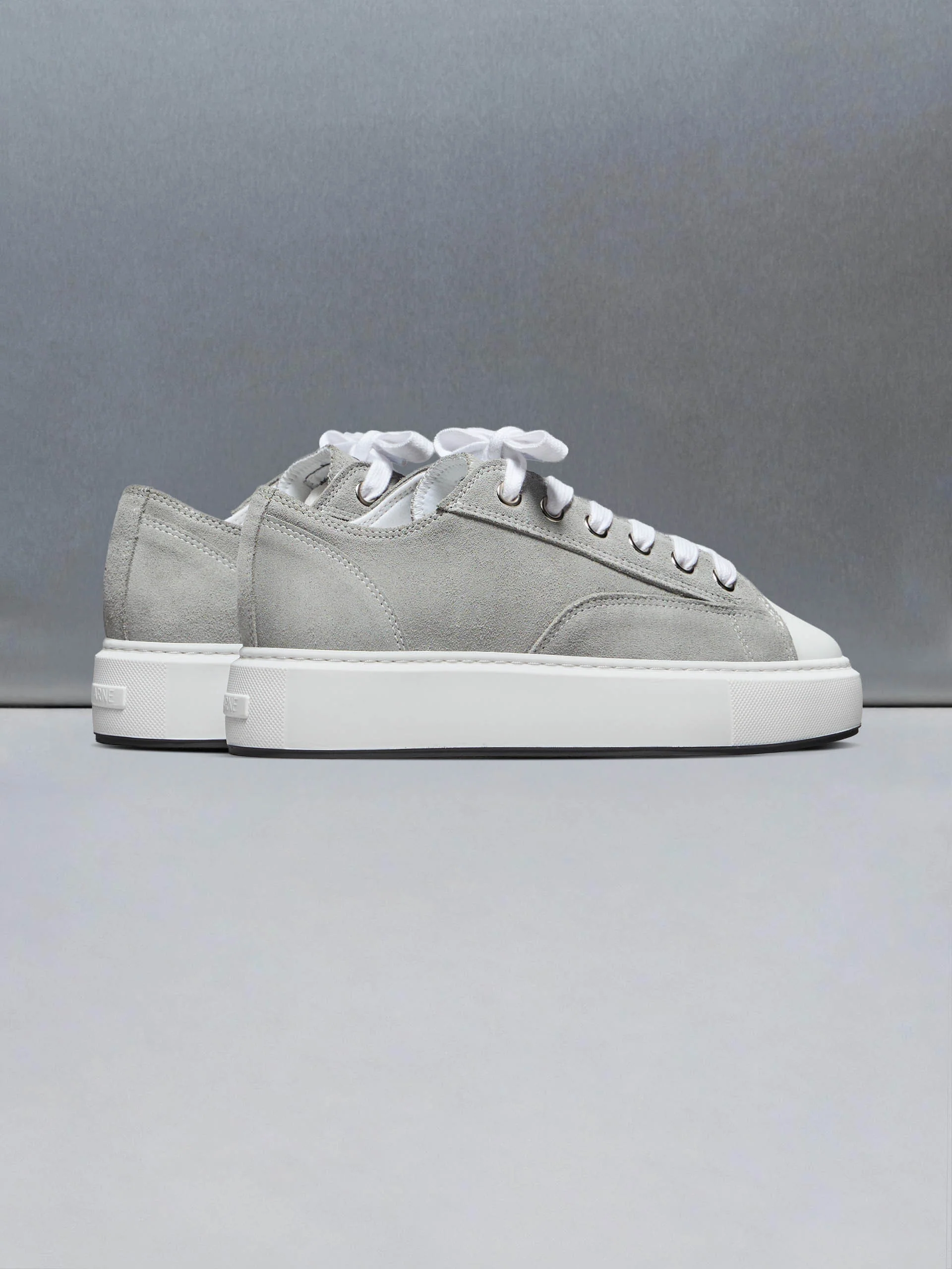 Homerun in Grey Suede - Image 4