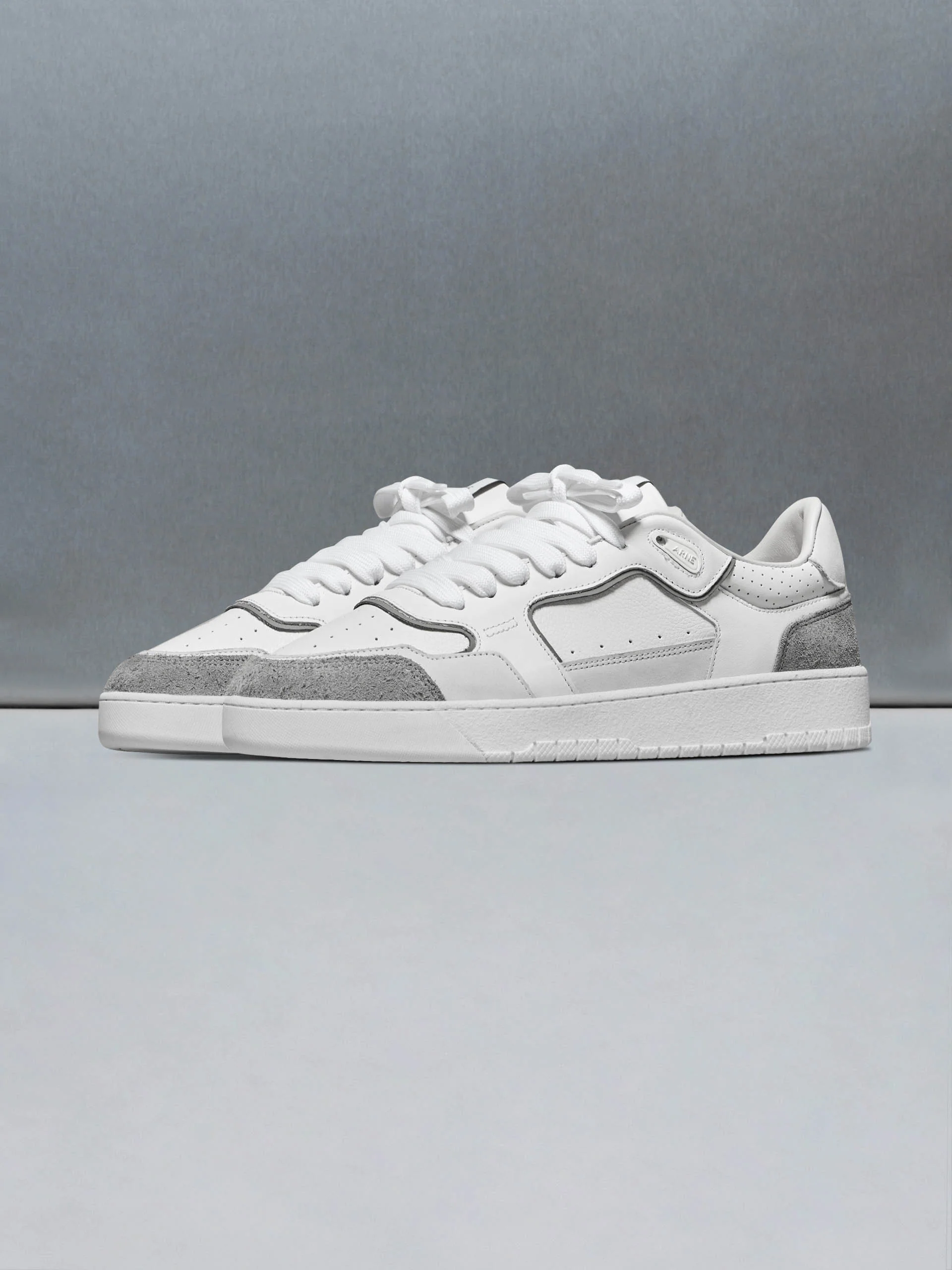 Hoop Trainer in White Grey - Image 3