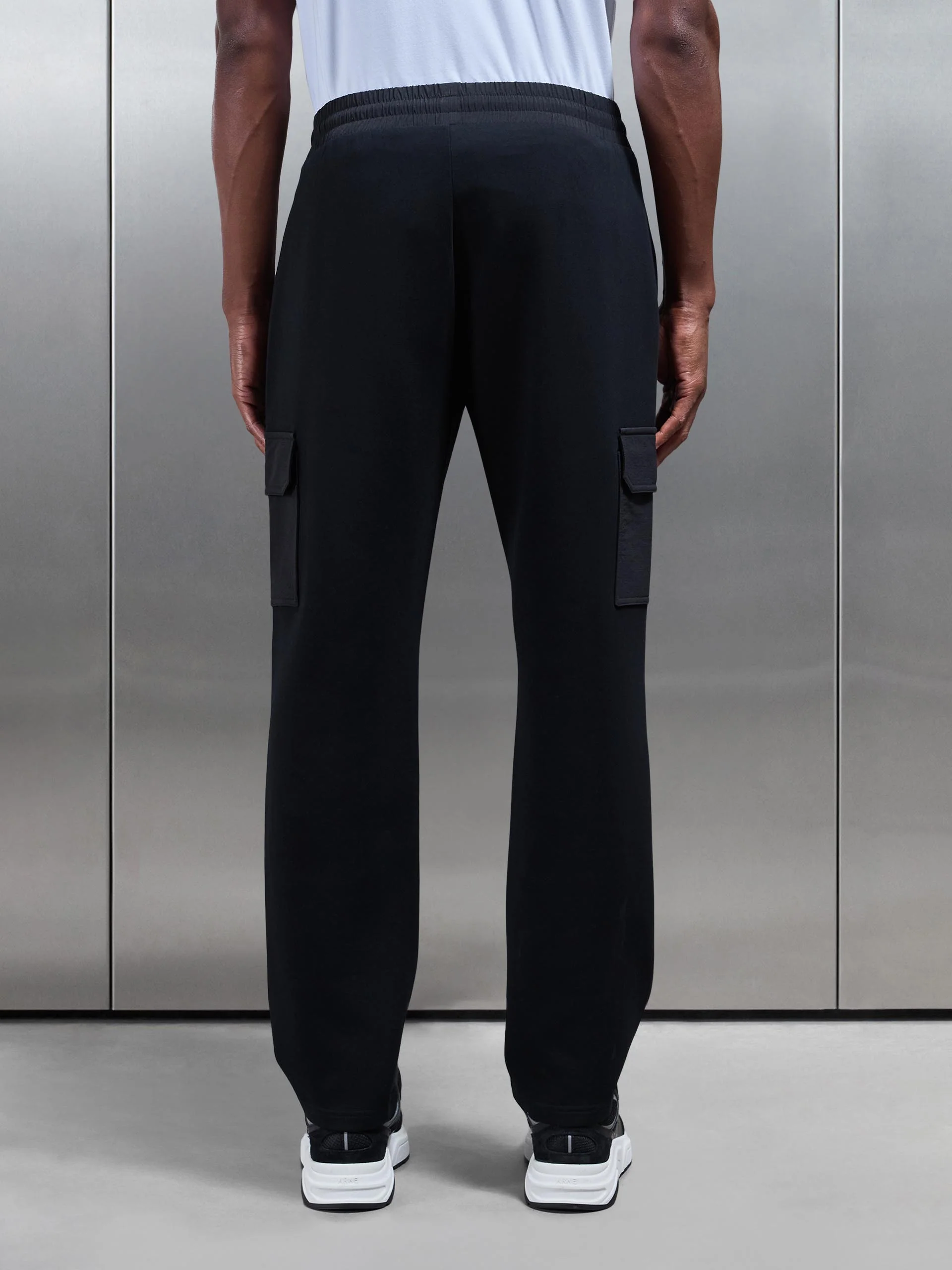 Hybrid Cargo Jogger in Black - Image 3