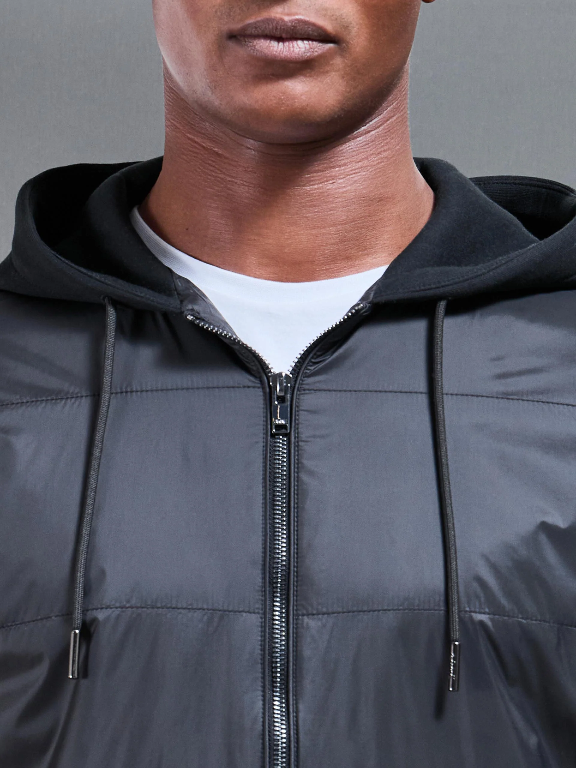 Hybrid Panel Windbreaker in Black - Image 4