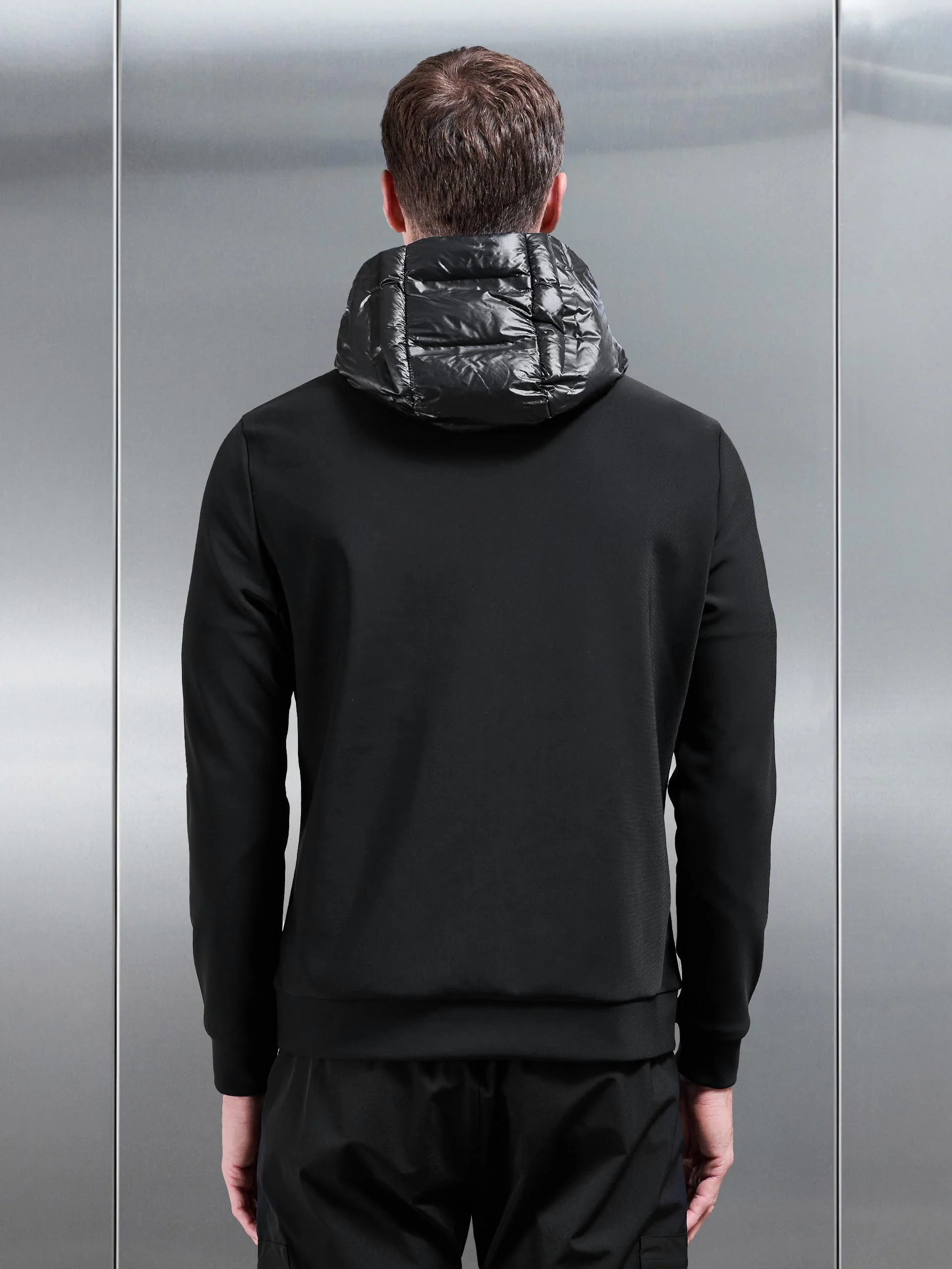 Hybrid Puffer Jacket in Black - Image 5