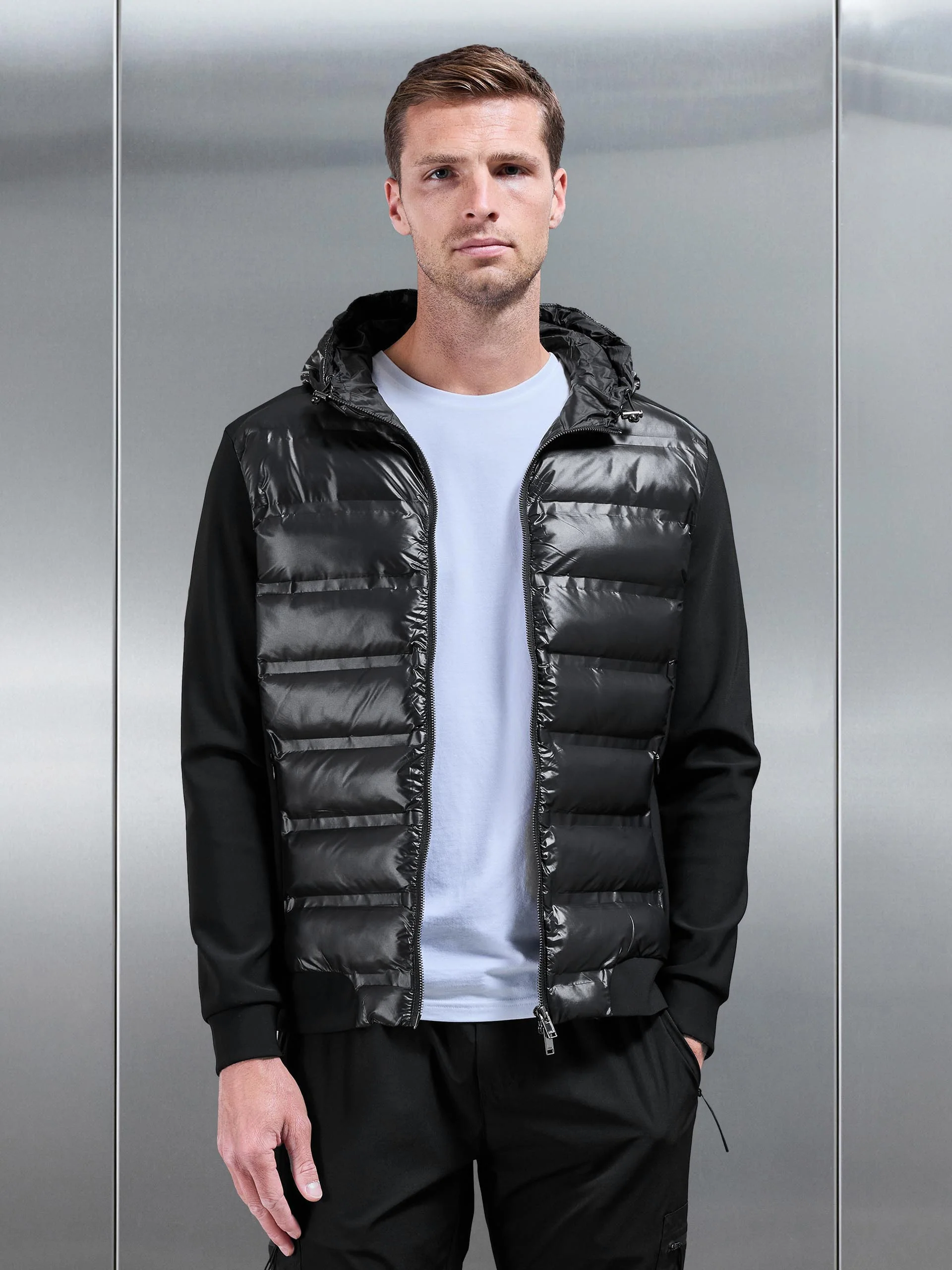 Hybrid Puffer Jacket in Black - Image 6