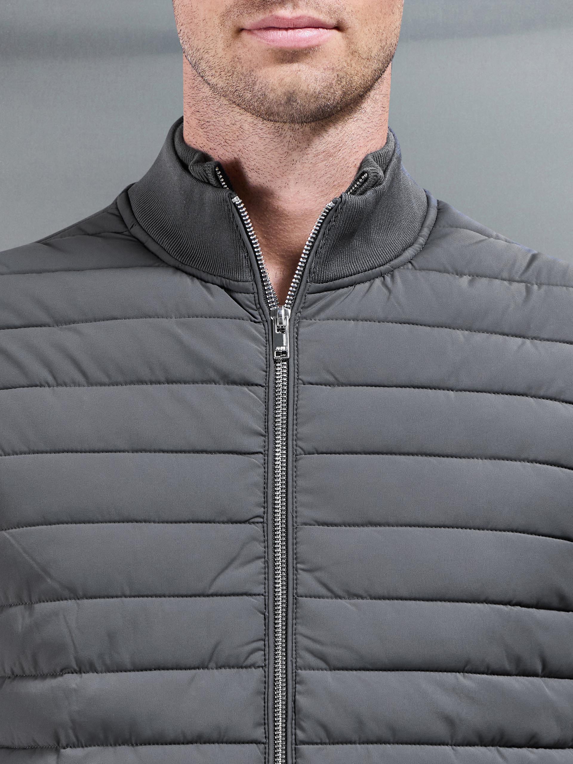 Hybrid Quilted Gilet in Grey - Image 4