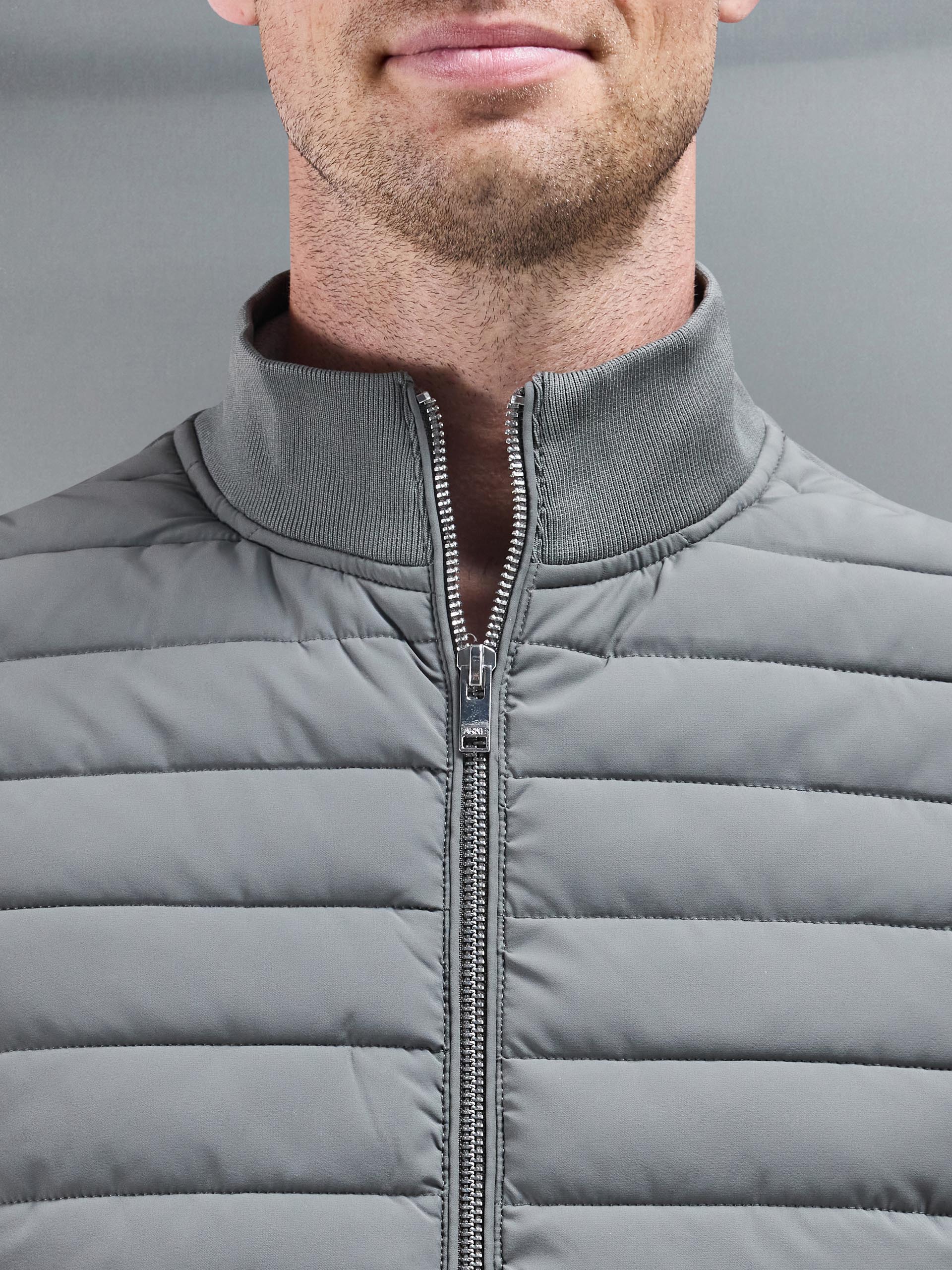Hybrid Quilted Gilet in Sage - Image 3