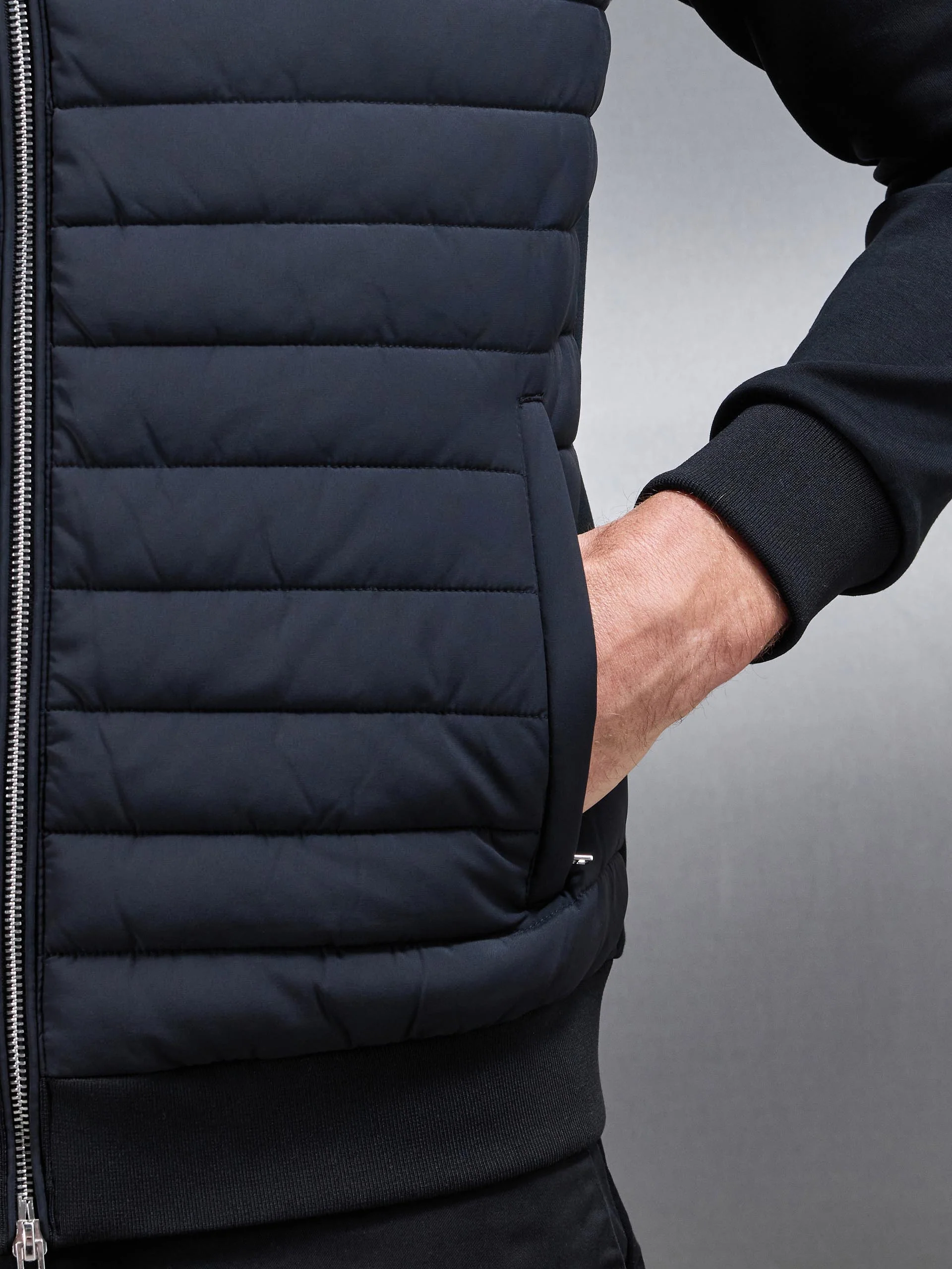Hybrid Quilted Jacket in Black - Image 5