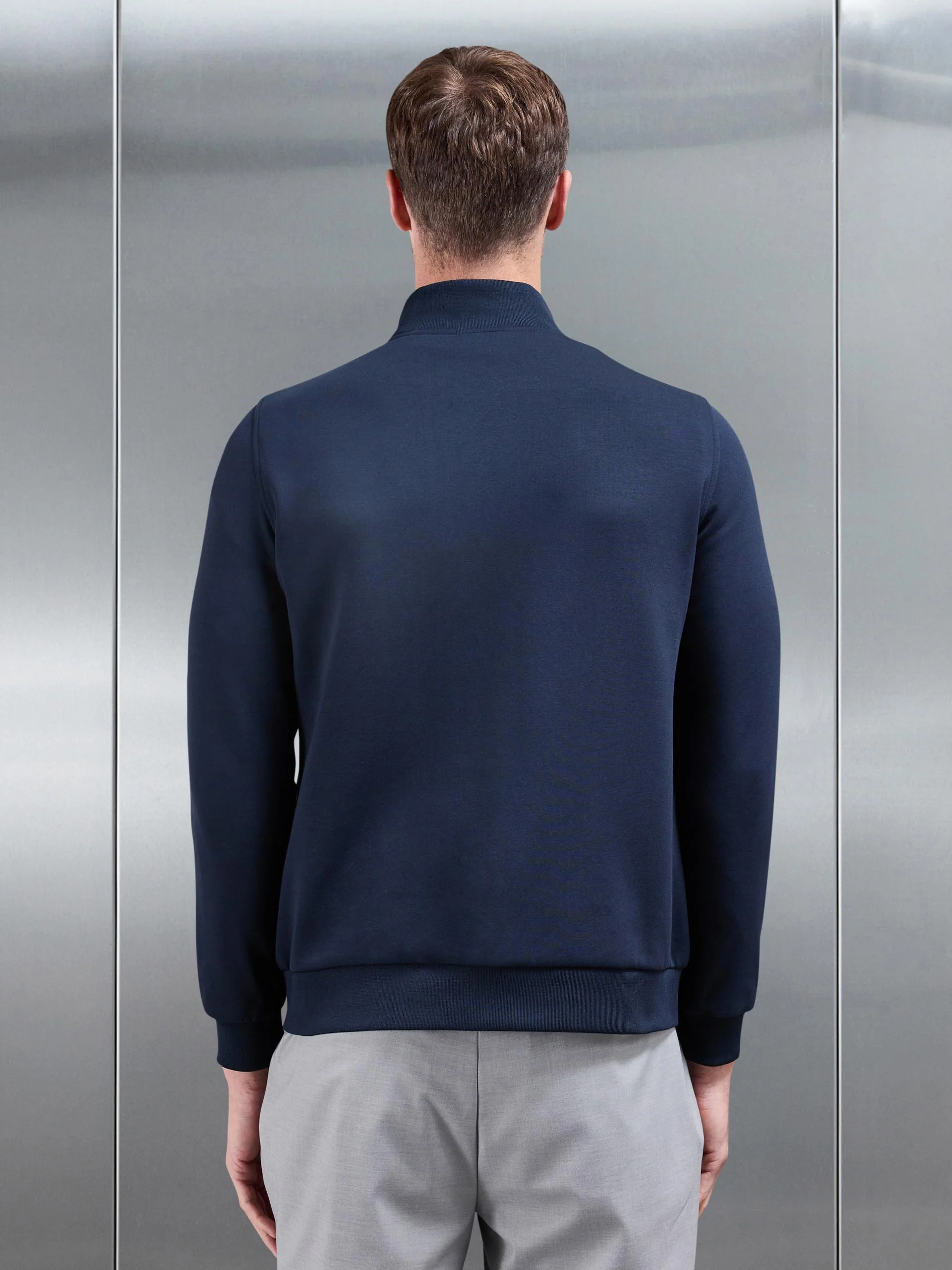 Hybrid Quilted Jacket in Navy - Image 5