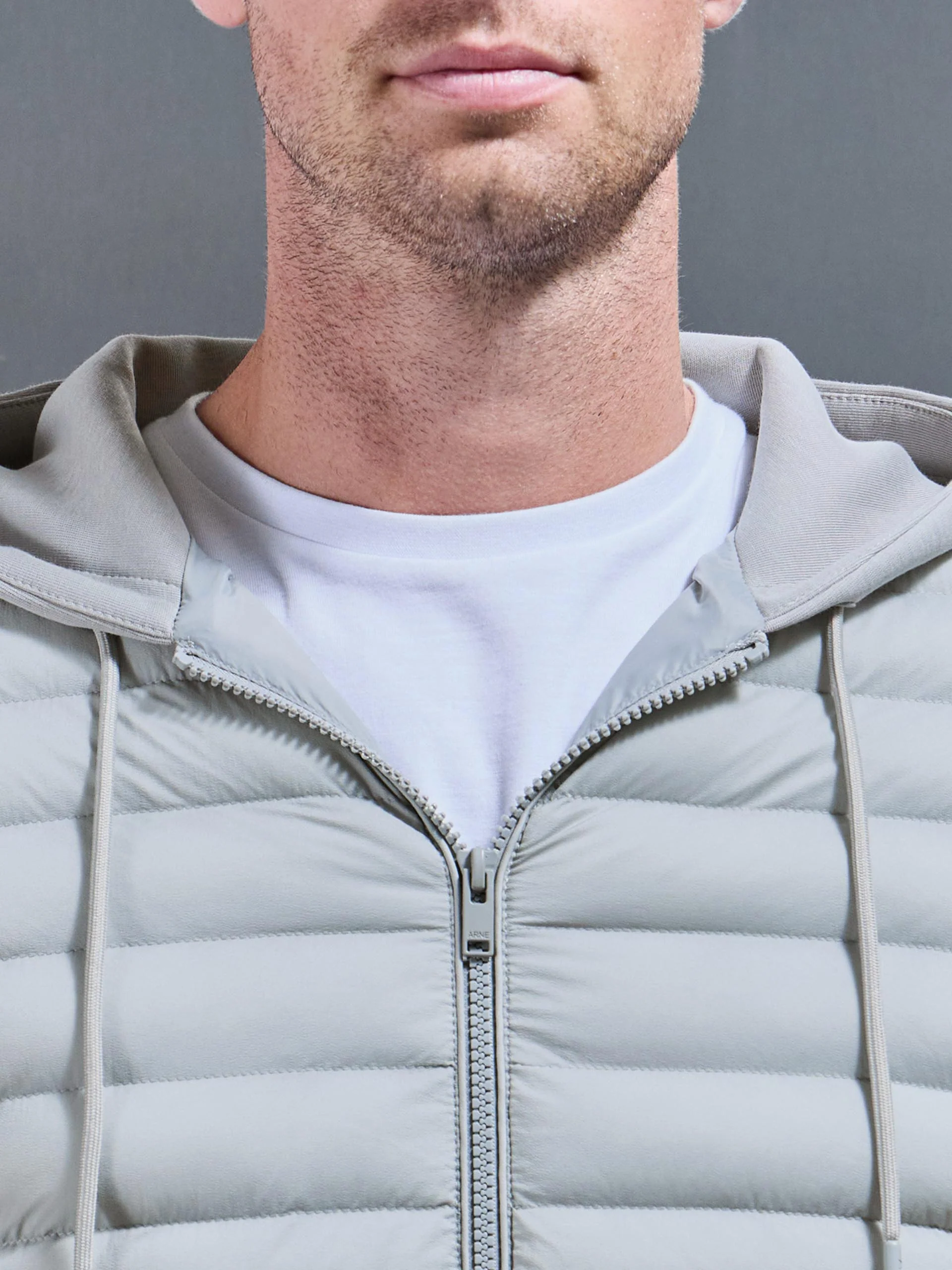 Hybrid Quilted Technical Windbreaker in Mid Grey - Image 5