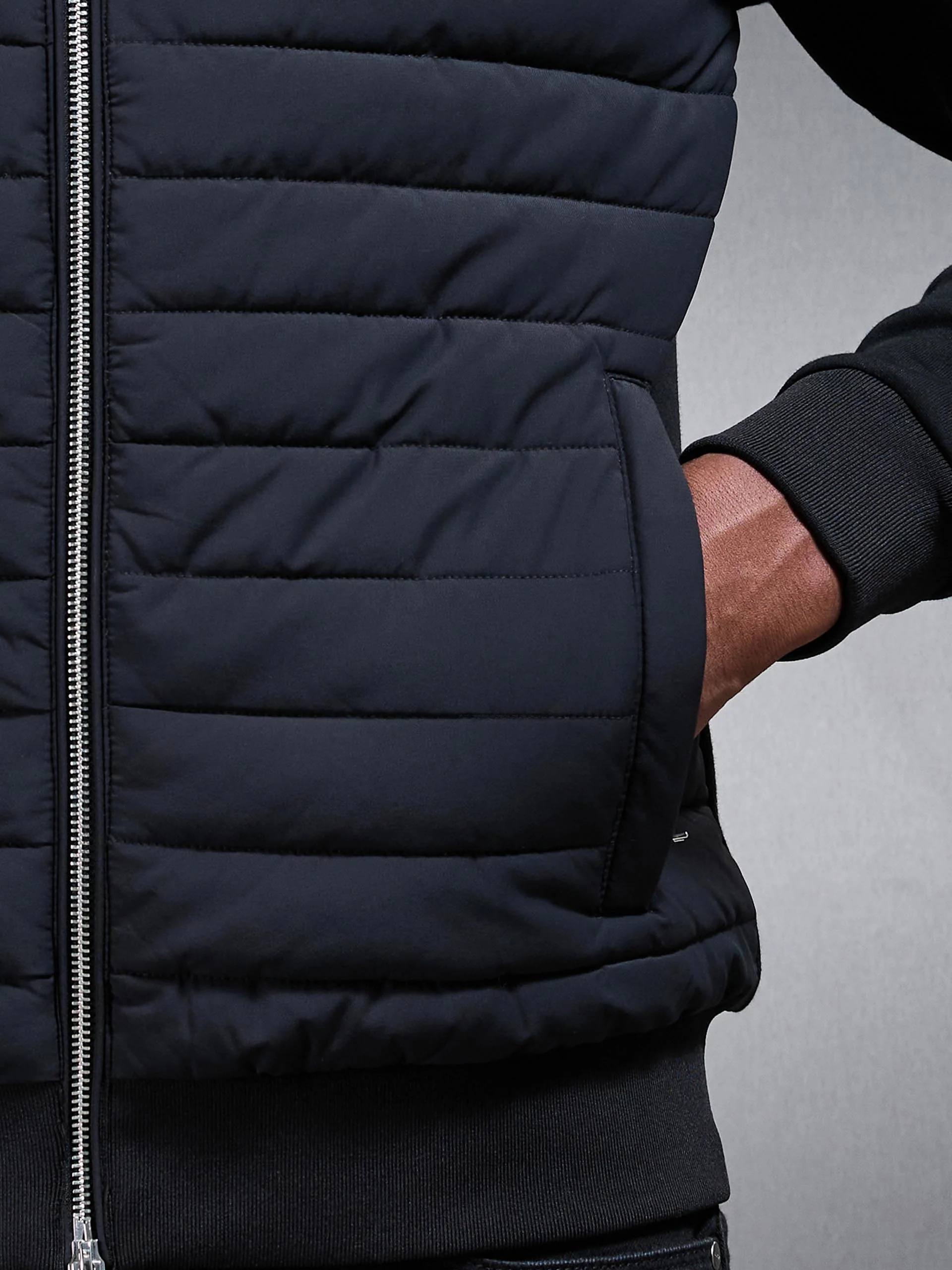 Hybrid Quilted Windbreaker in Black - Image 5