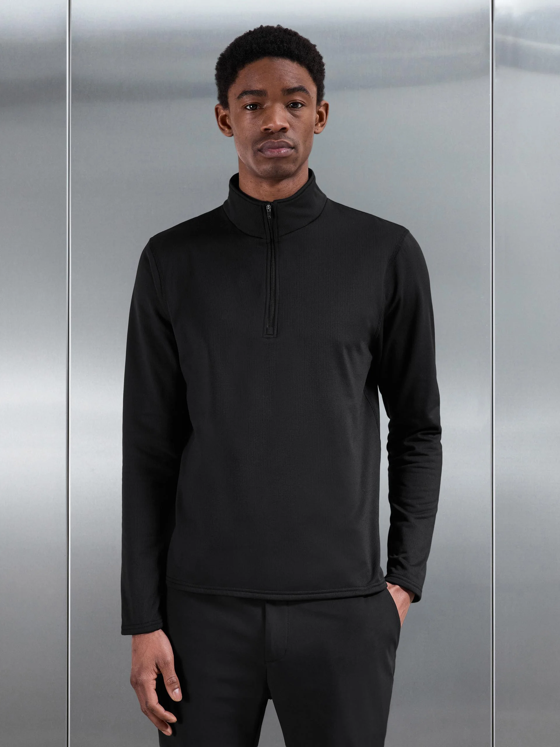 Insulating Golf Mid Layer in Black - Image 3