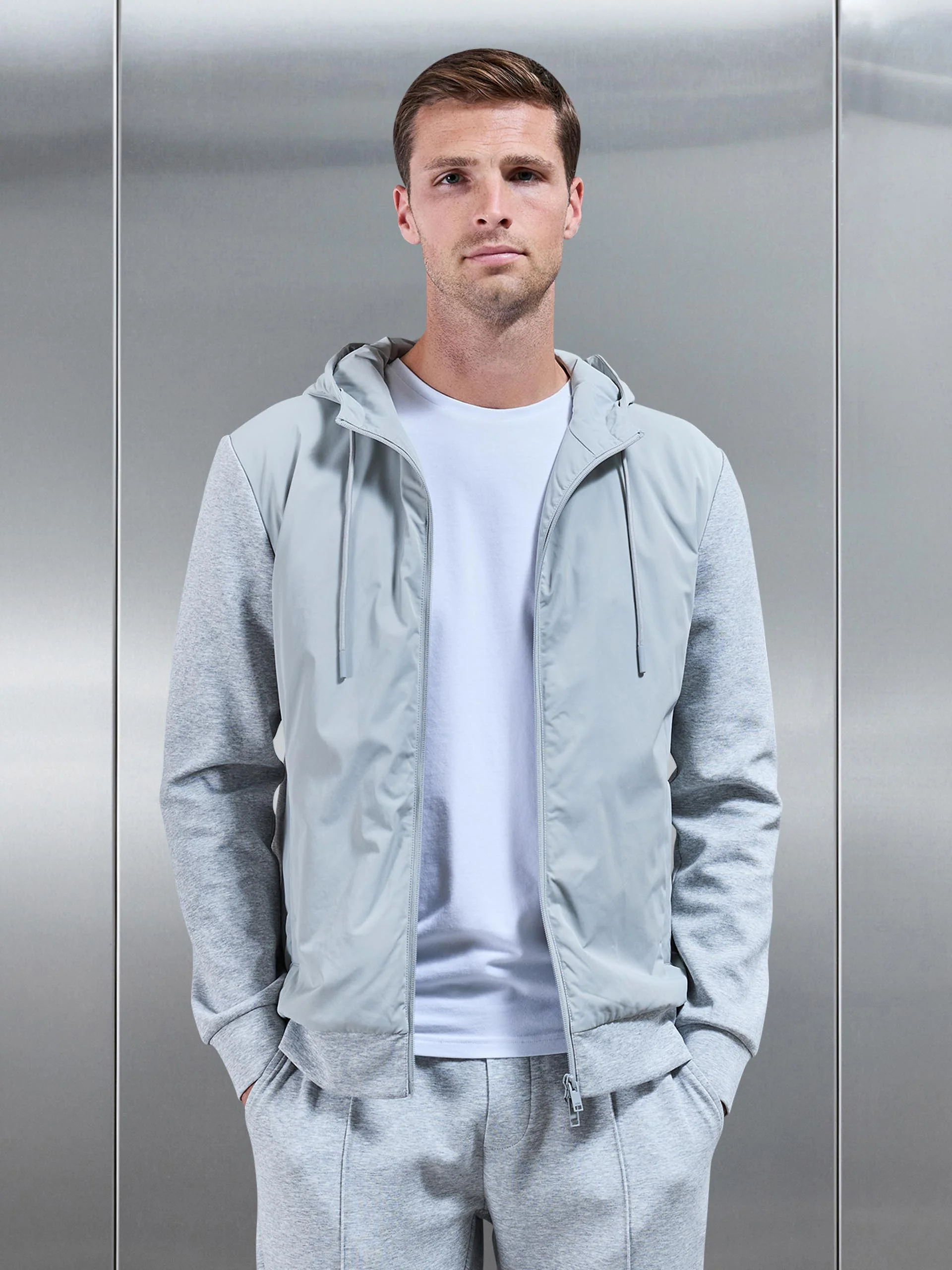 Interlock Jersey Hybrid Technical Windbreaker in Marl Grey - Image 7