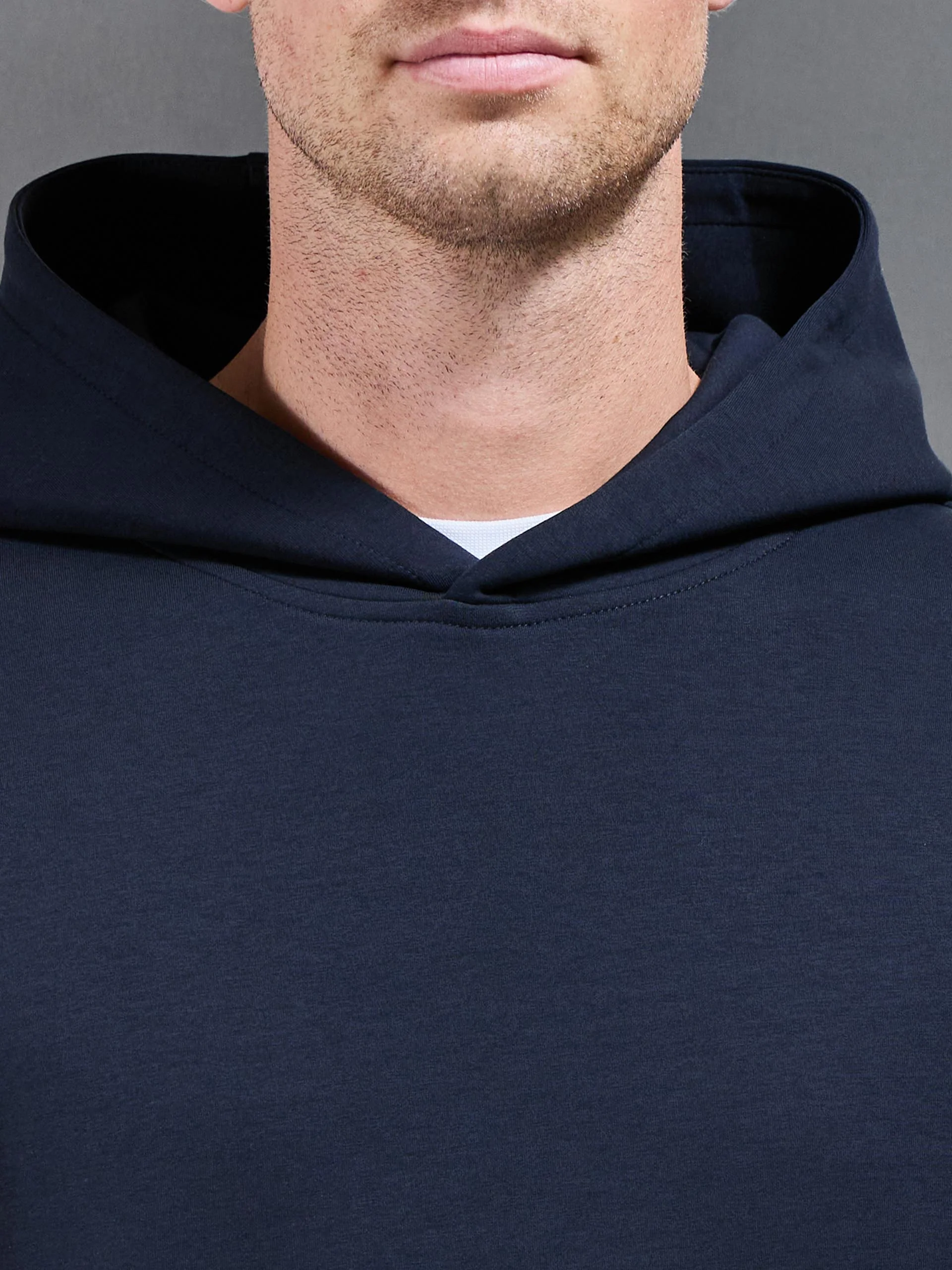 Interlock Jersey Relaxed Fit Hoodie in Navy - Image 4