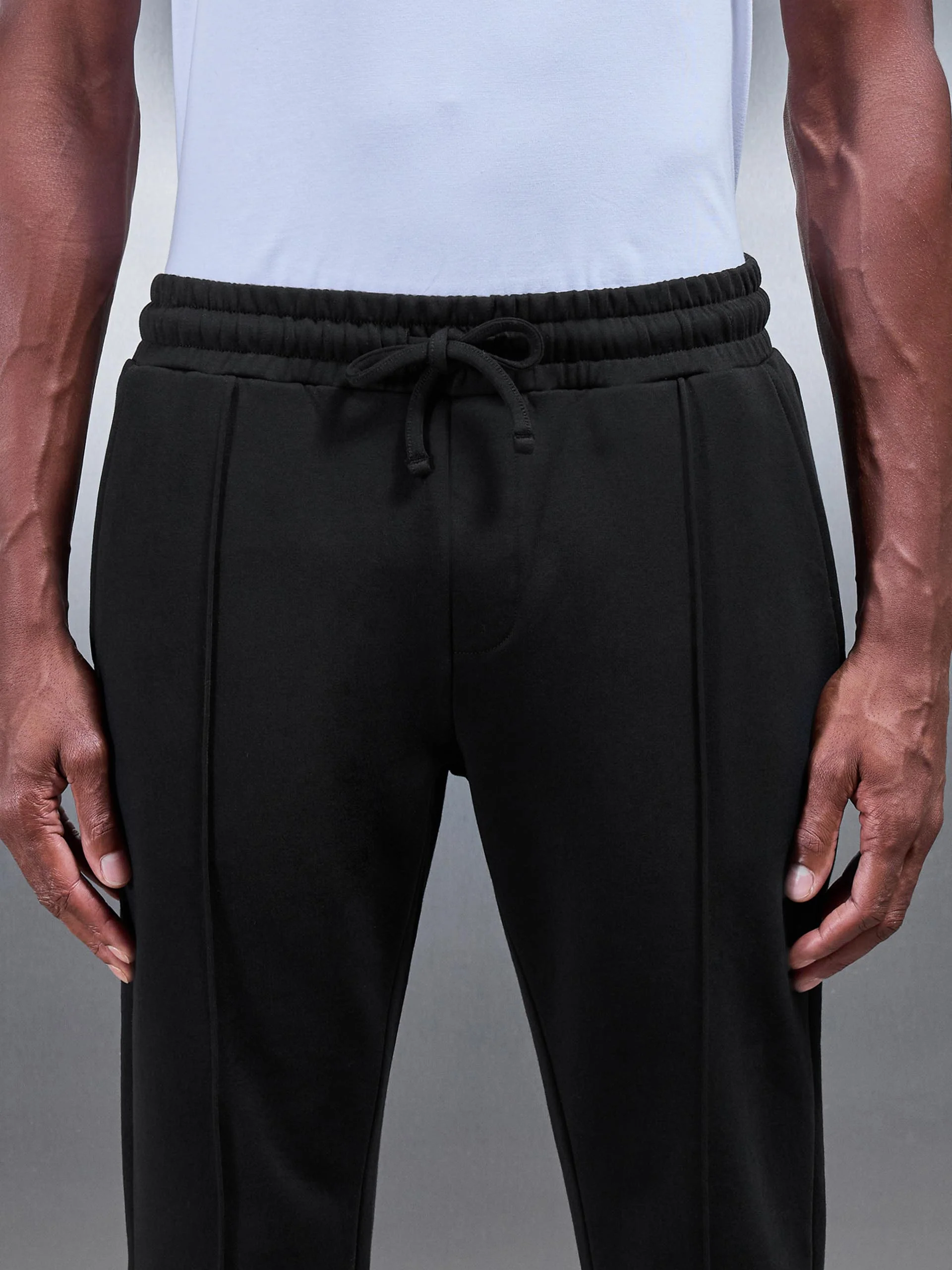 Jersey Jogger in Black - Image 4