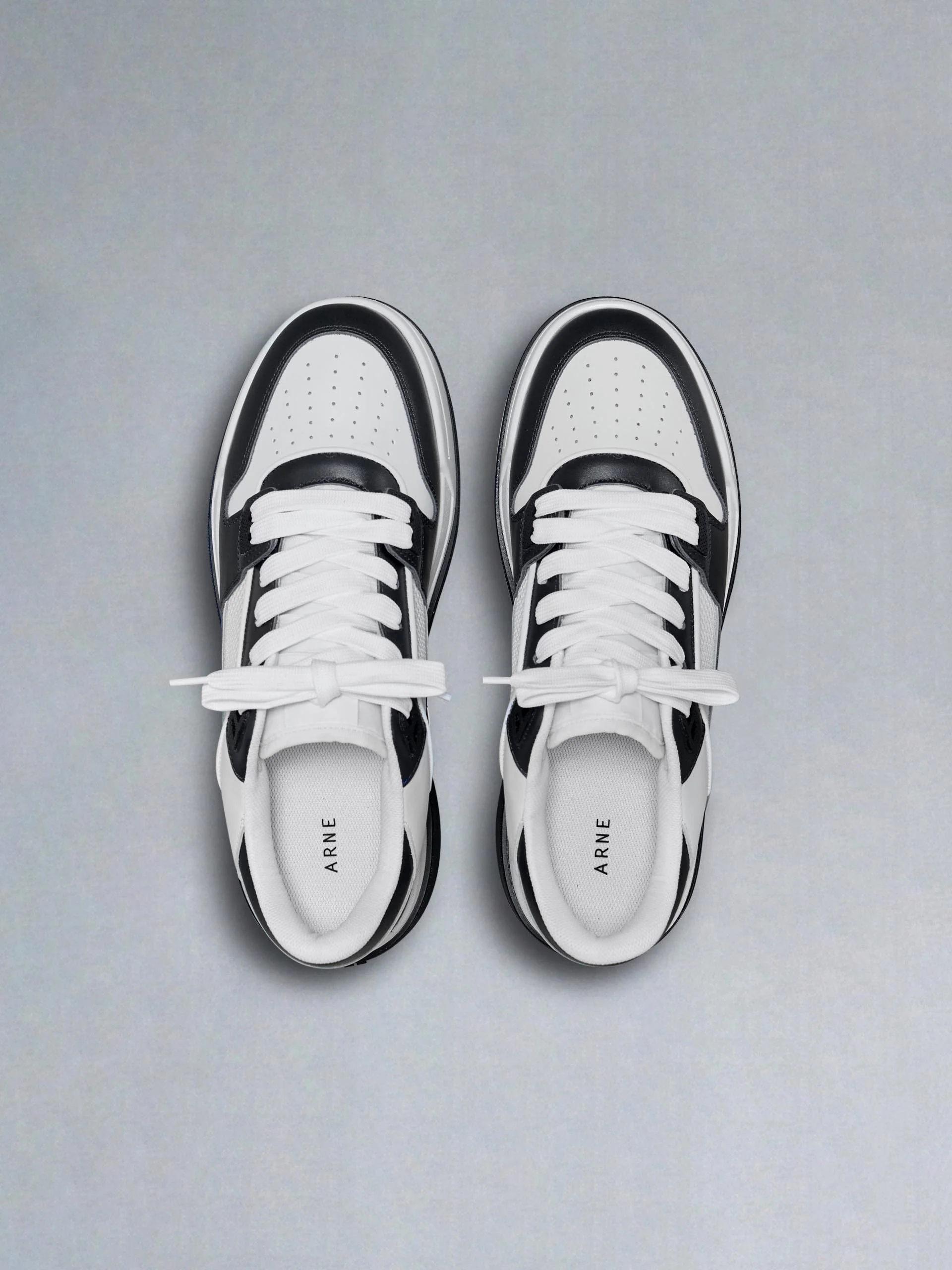 Leather Basket Trainer in White Black - Image 5