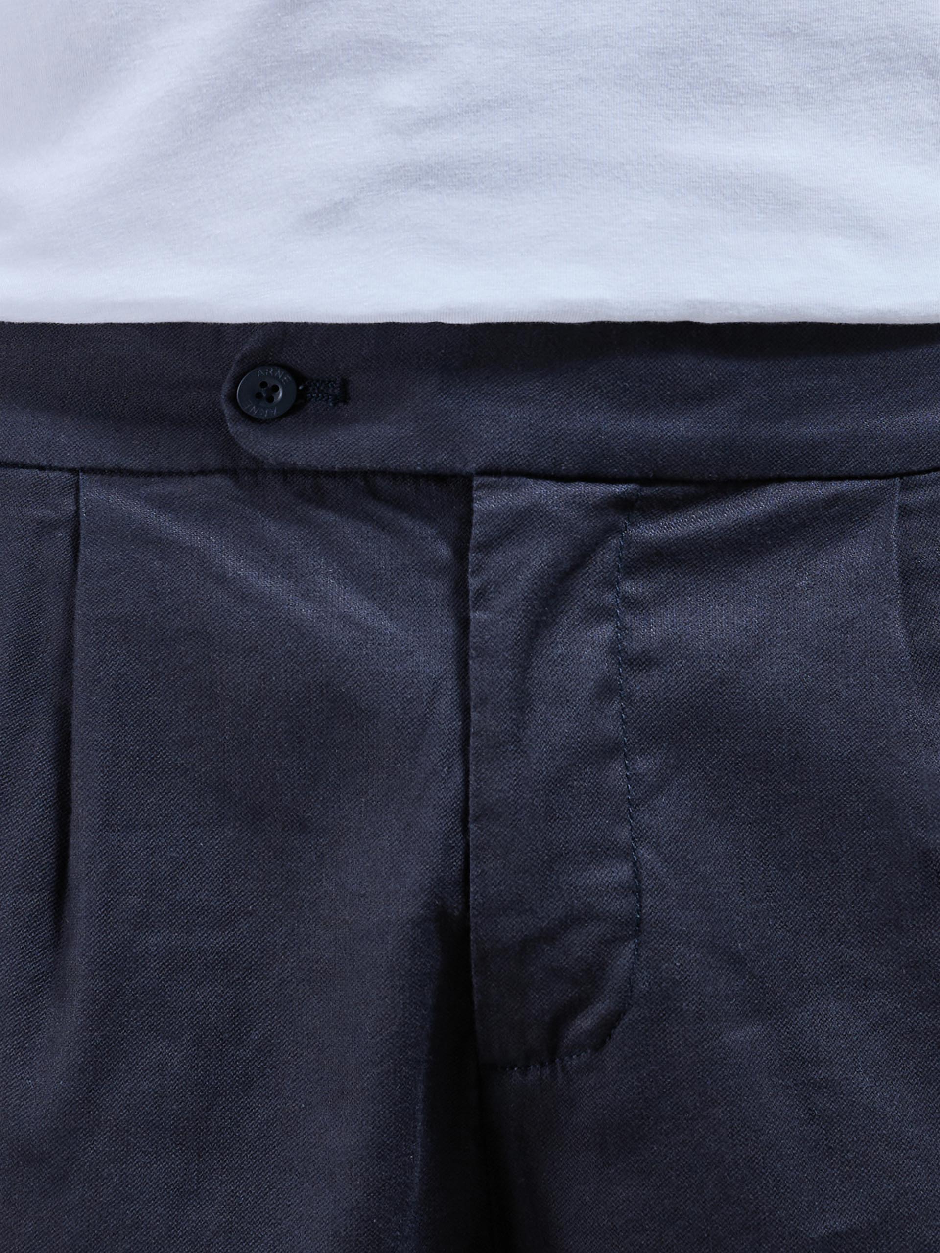 Linen Tailored Trouser in Navy - Image 5