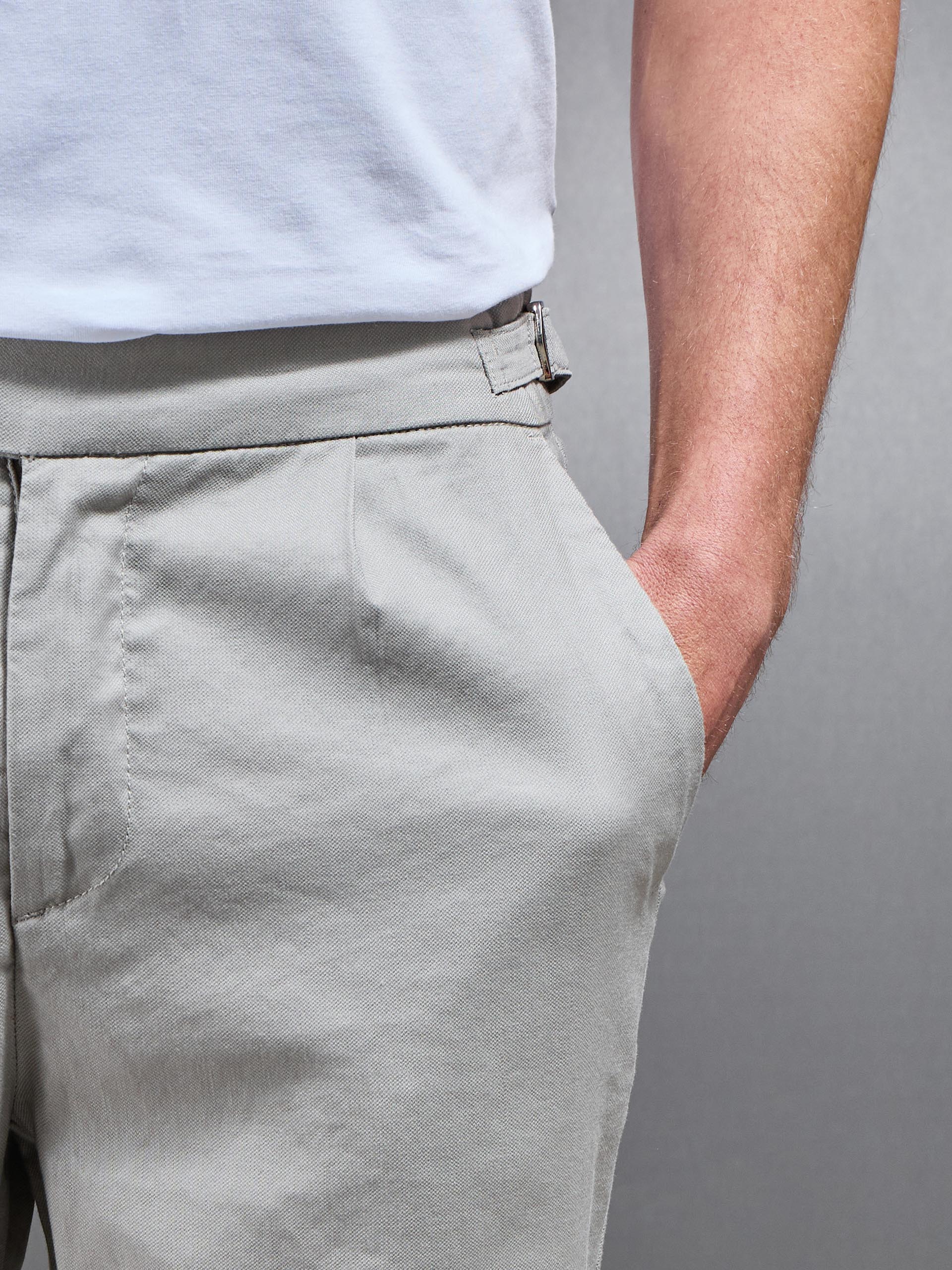 Linen Tailored Trouser in Stone - Image 5
